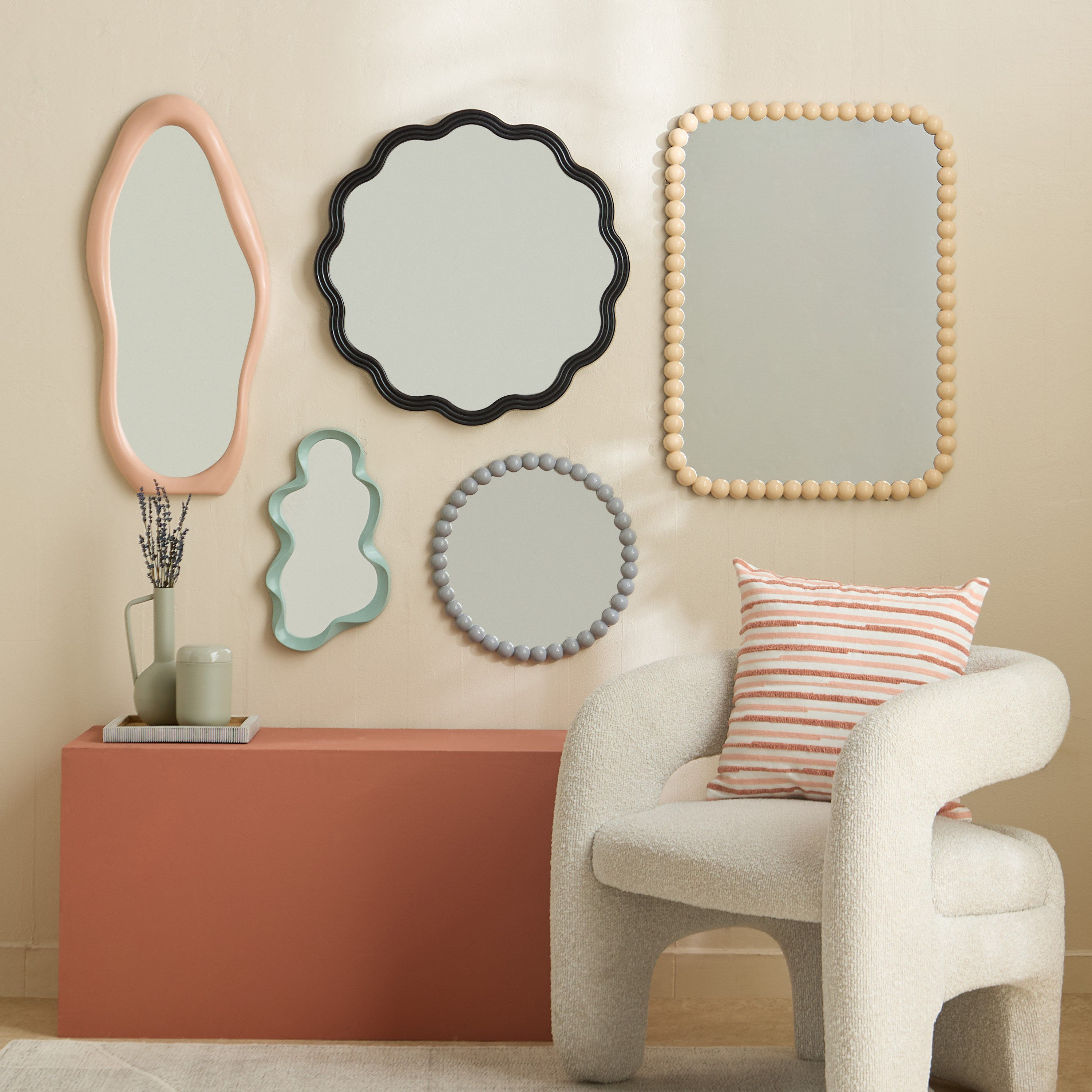 مرآة مستديرة بخرز من إبرين - 39.5x39.5x2.5 سم-PROMO_HB_AE_B1G1_250925-image-4