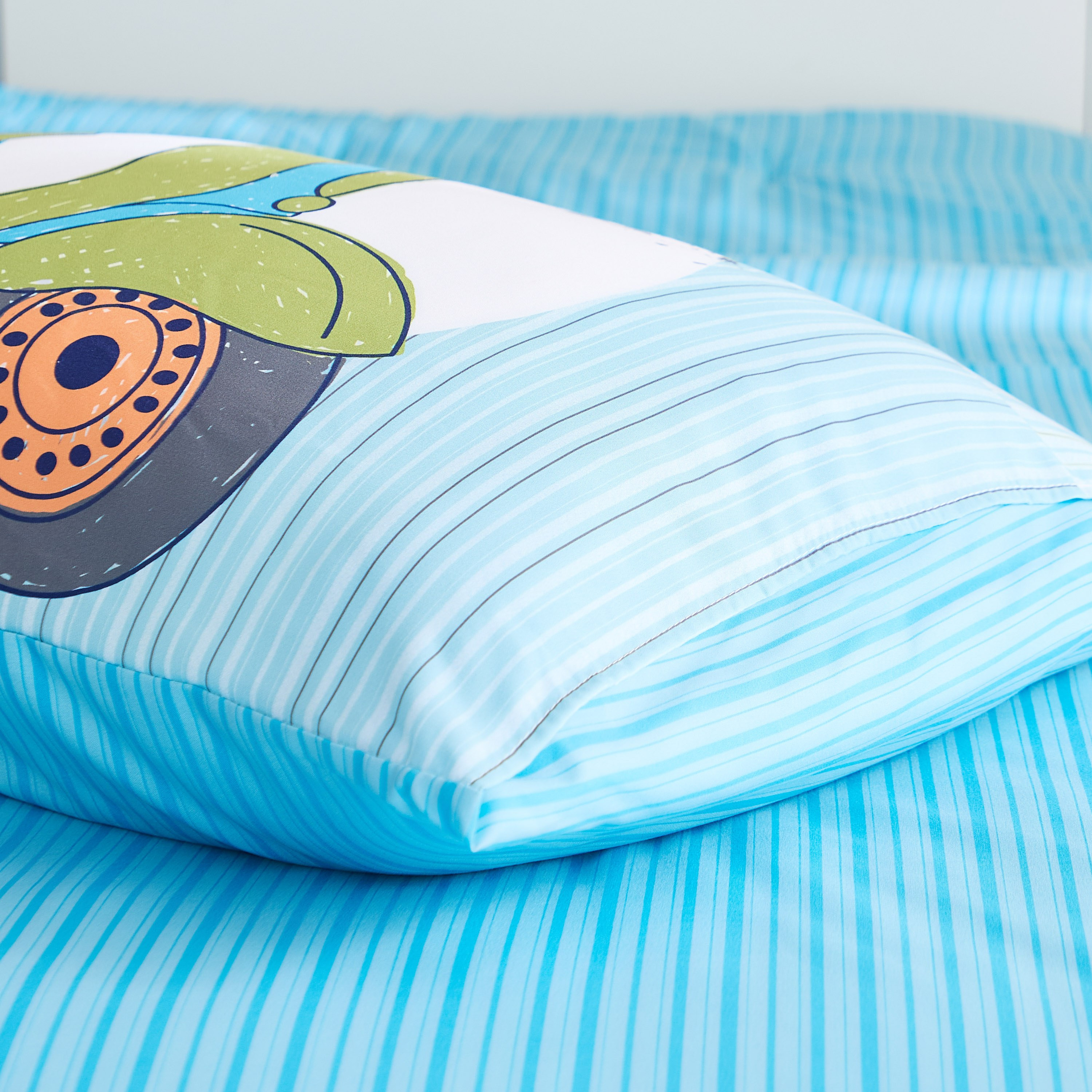 Tom 2-Piece Slumber Ride Glide Single Microfibre Comforter Set - 135x220 cm-hbxhomeware-hbxkidsandyouth-image-7