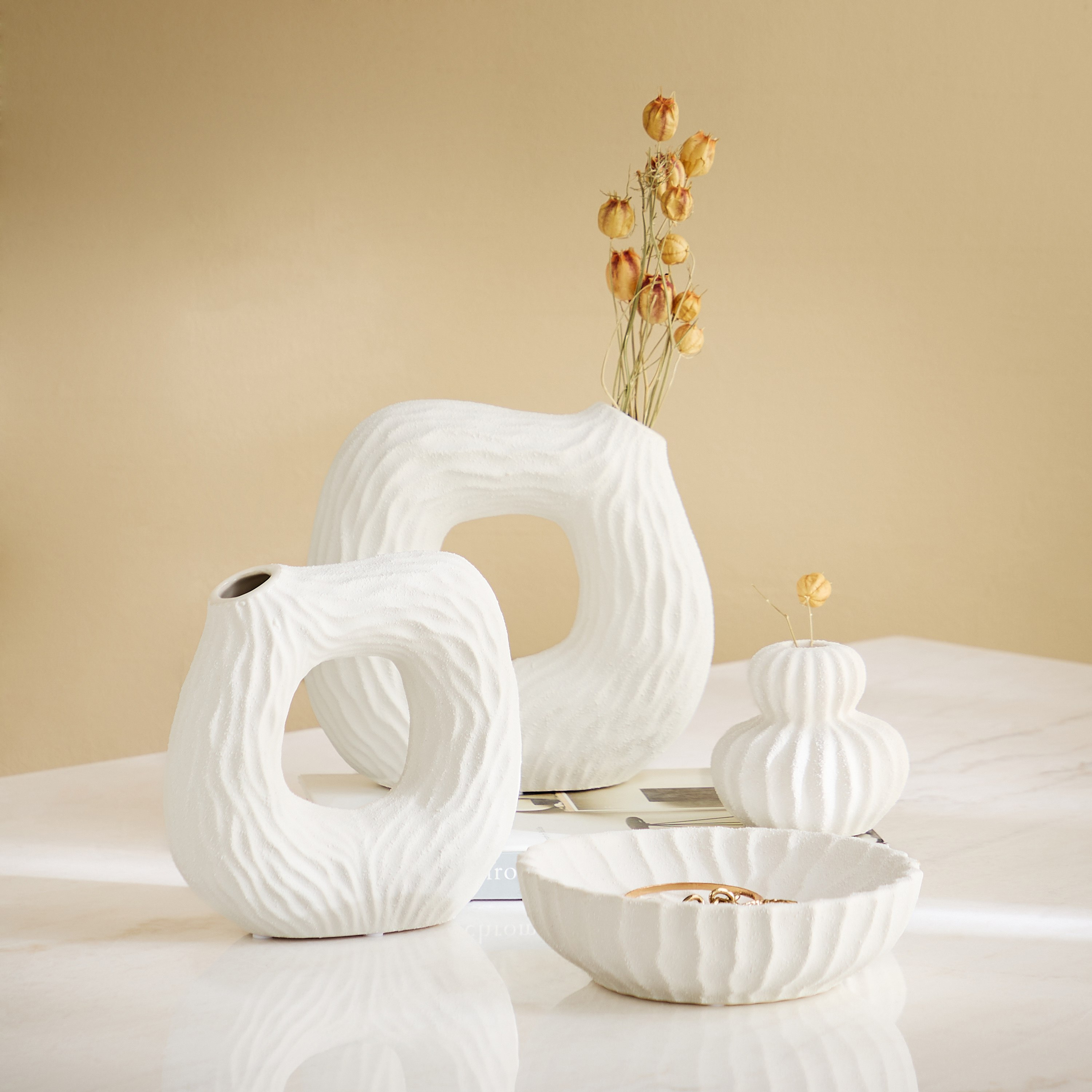 Sansa Roma Ceramic Textured Vase - 22.5x8.5x21 cm-hbxbedroom-decorandaccessories-vases-image-4