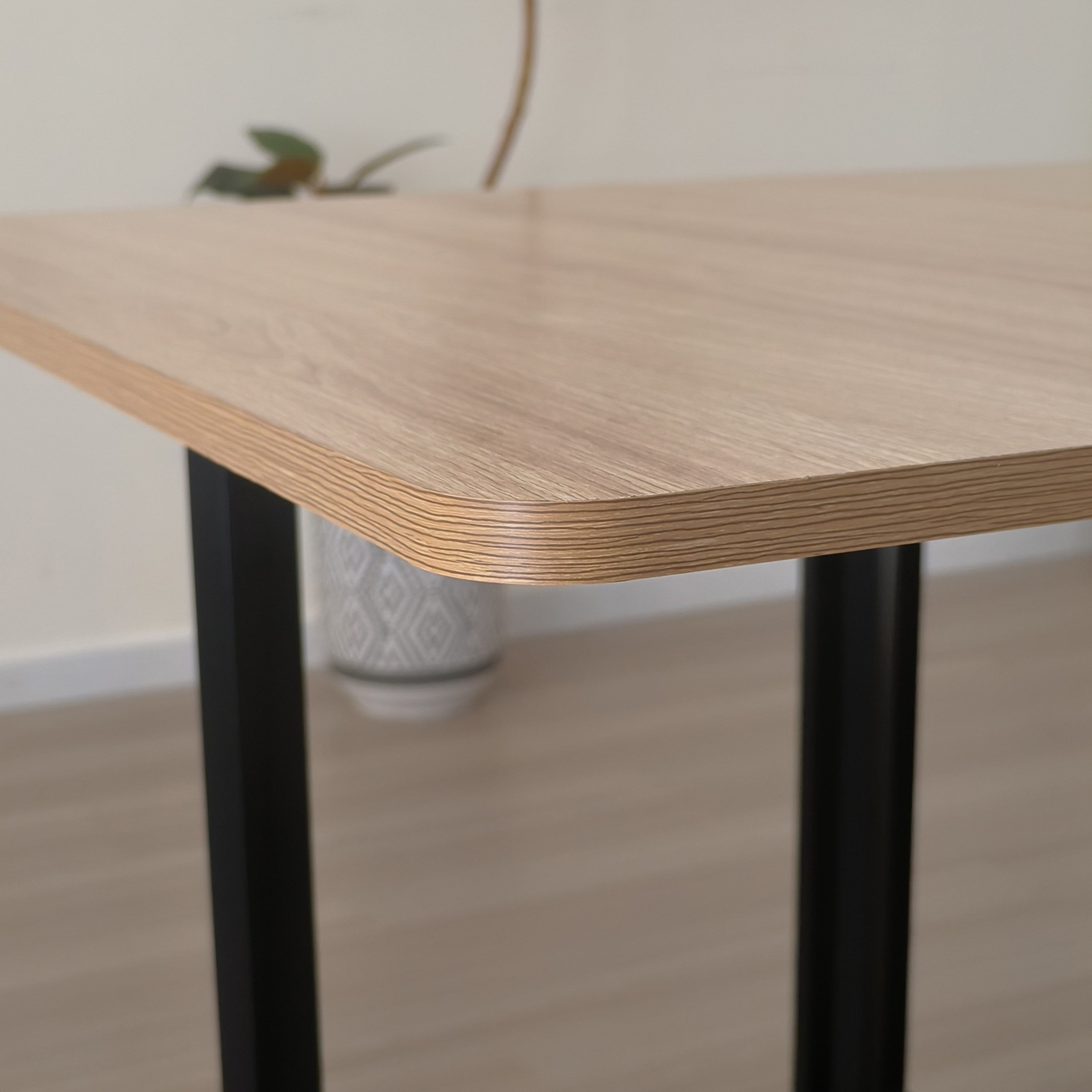 طاولة سفرة قابلة للطي لـ4 مقاعد ألفا من موفو-hbxfurniture-diningtablesandsets-diningtables-fourseater-image-5