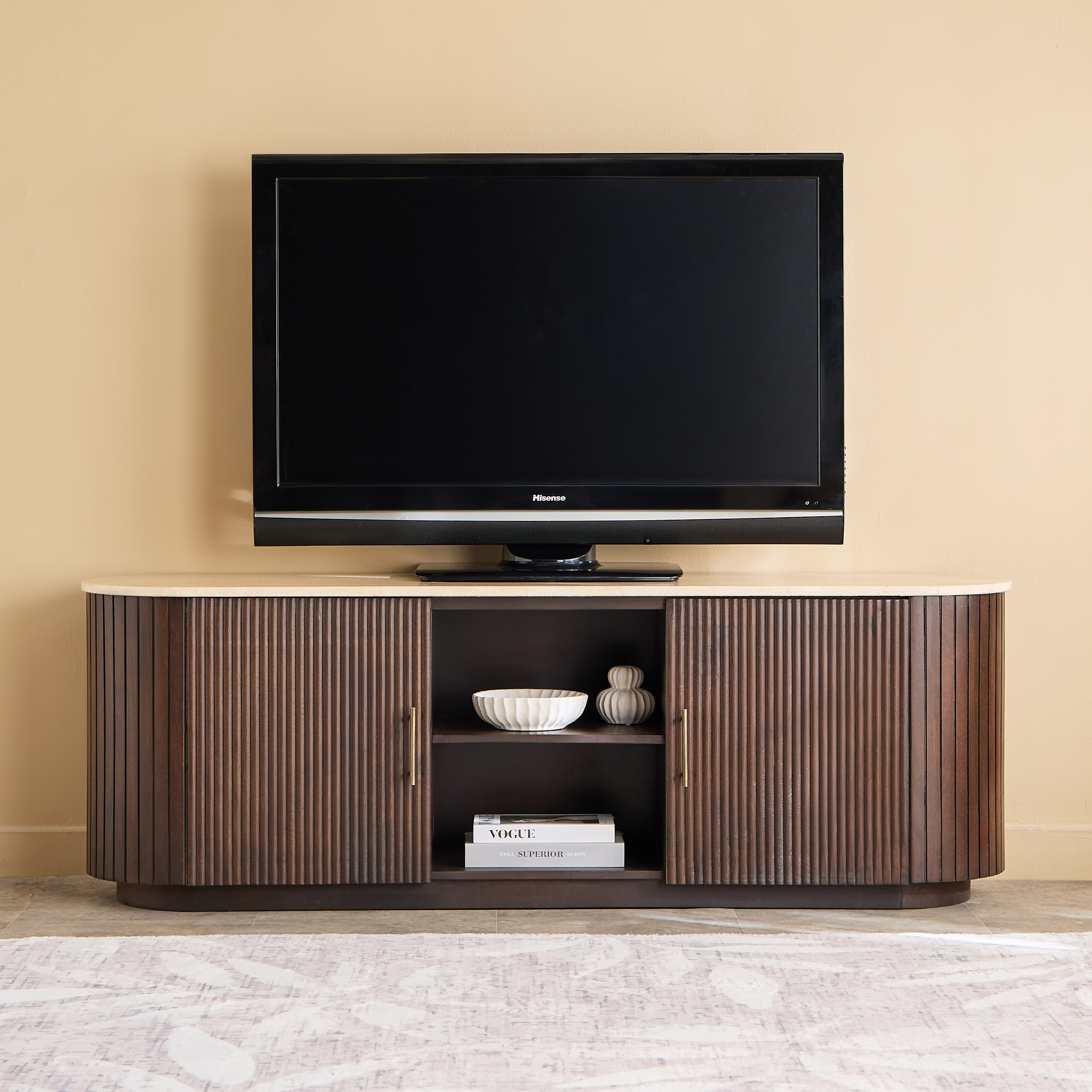 وحدة تلفزيون من الخشب الصلب بسطح رخام أصلي للأجهزة حتى 70 بوصة من فلوريدا-hbxlivingroom-mediaunitsandstorage-tvunits-image-2