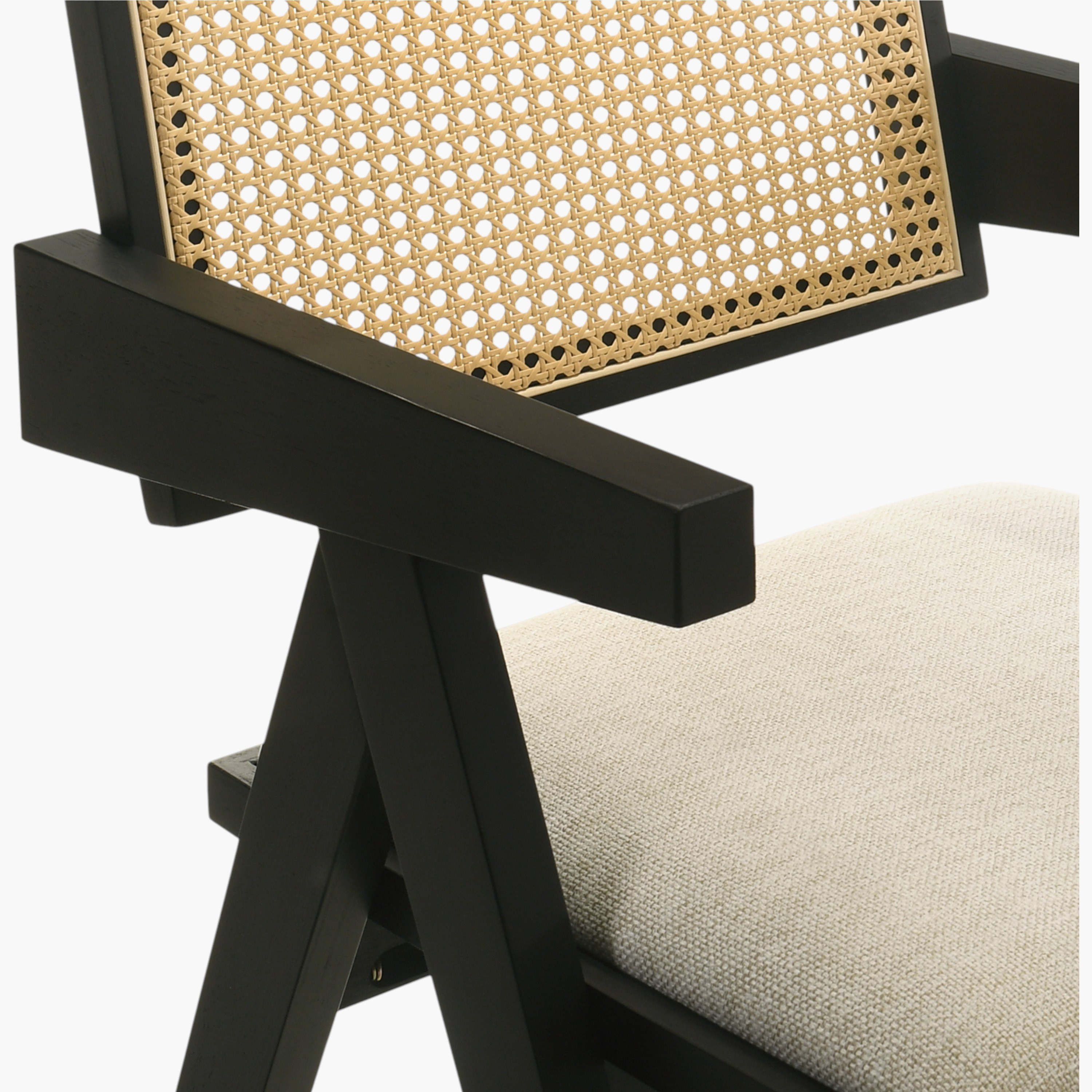 كرسي سفرة فابيو من كاميلّا-hbxdiningroom-diningchairs-image-3