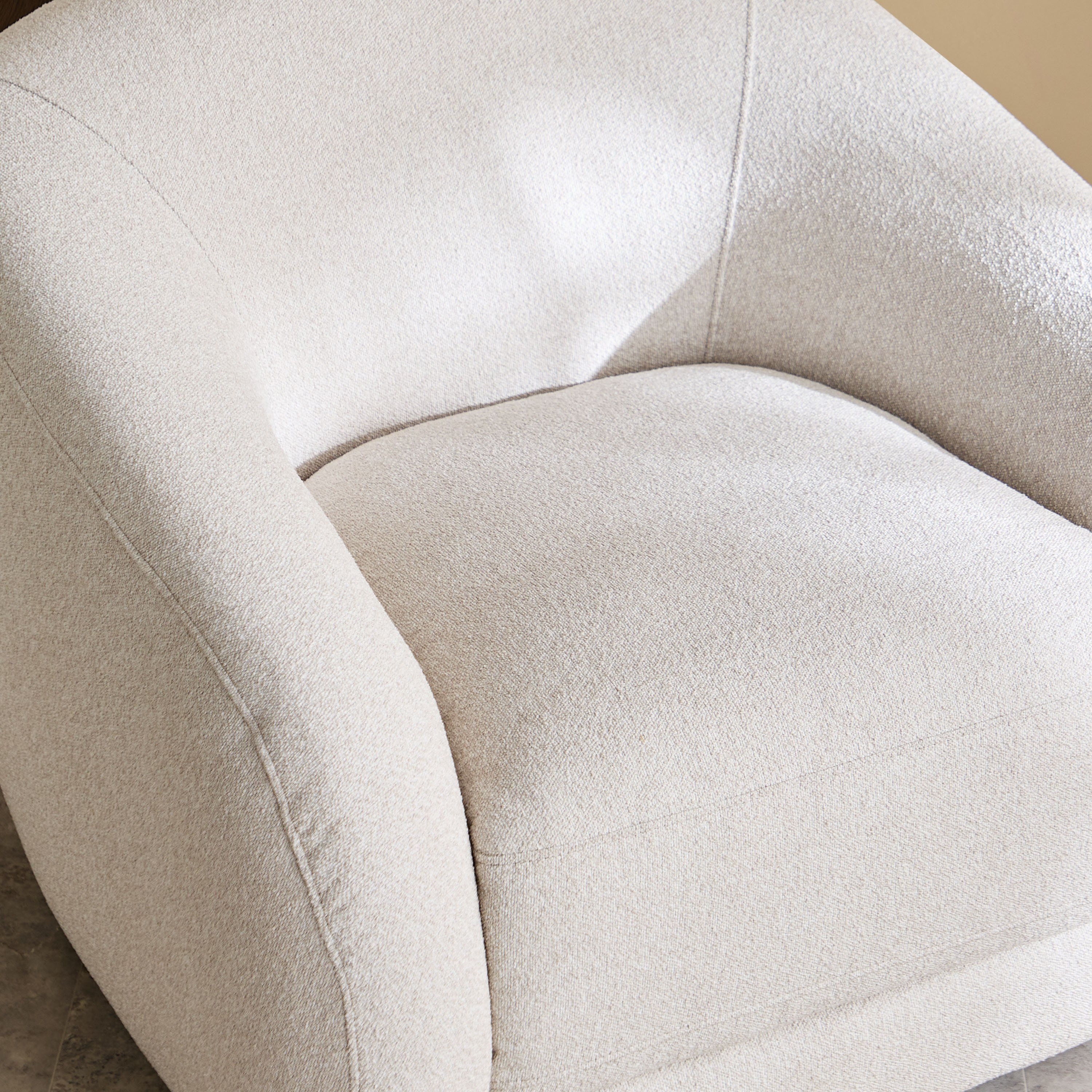 كرسي كنبة دوّار قماش من نابا-hbxlivingroom-sofasandarmchairs-sofas-image-7