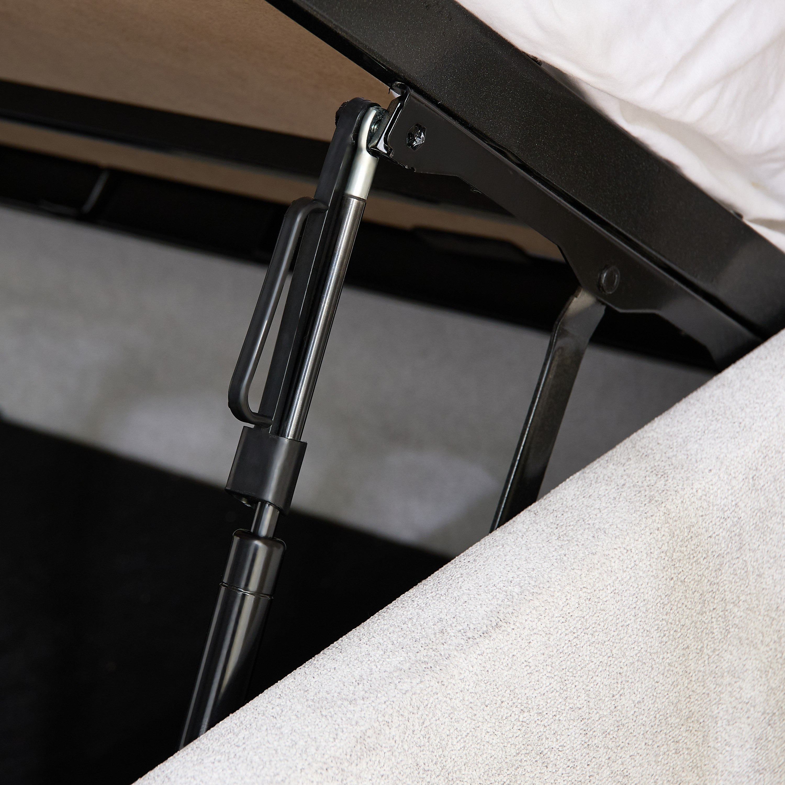 Hampton Upholstered Hydraulic Storage King Bed Base - 180x200 cm-PROMO_HB_UAE_HBX10_250526-image-4