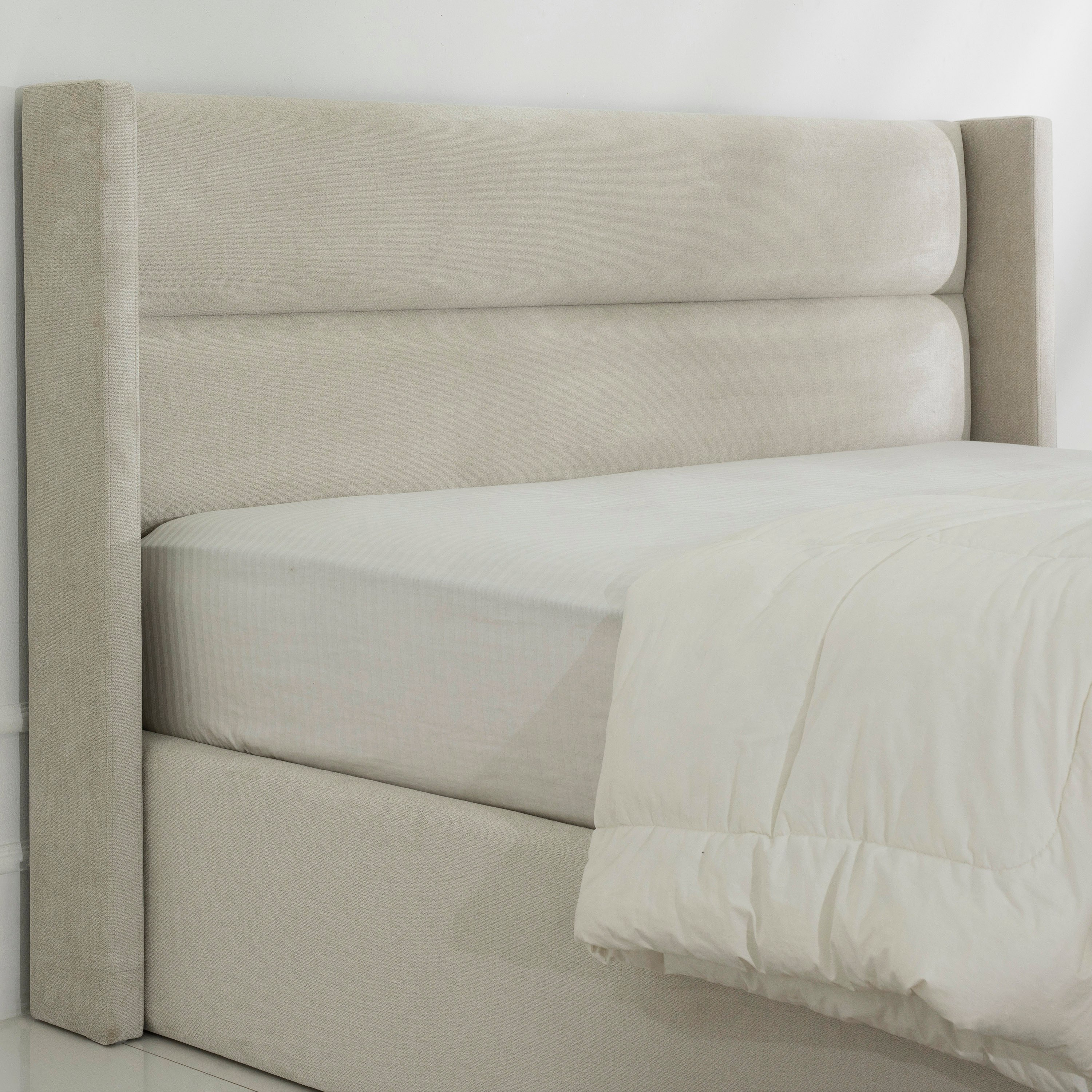 لوح رأسي كينج منجد من هامتون ألينا - 180x200 سم-hbxfurniture-bedsandbedsets-beds-king-image-1