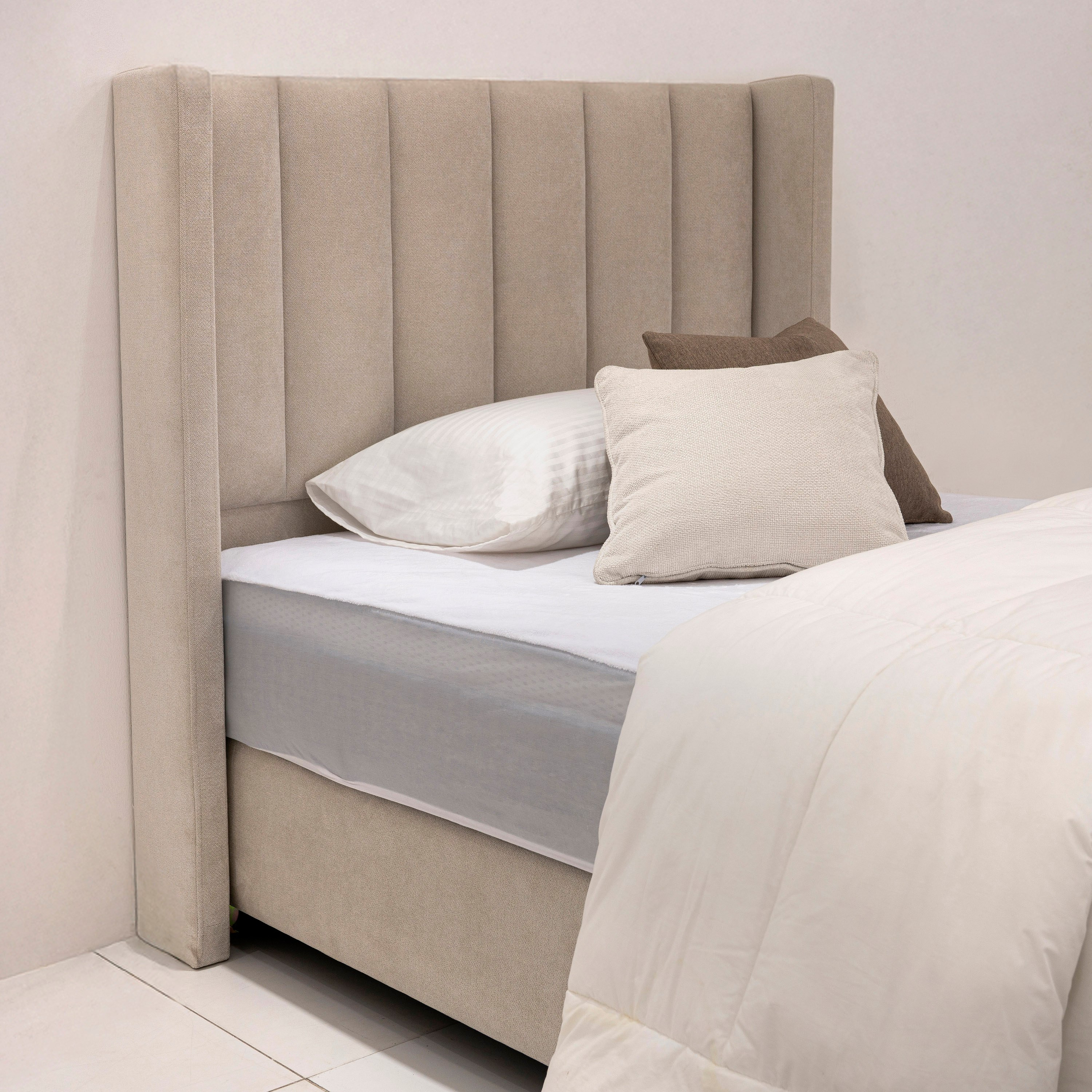 Meadow Cleona Upholstered Single Headboard - 90x200 cm-hbxkidsandyouth-bedsandbedsets-beds-single-image-1