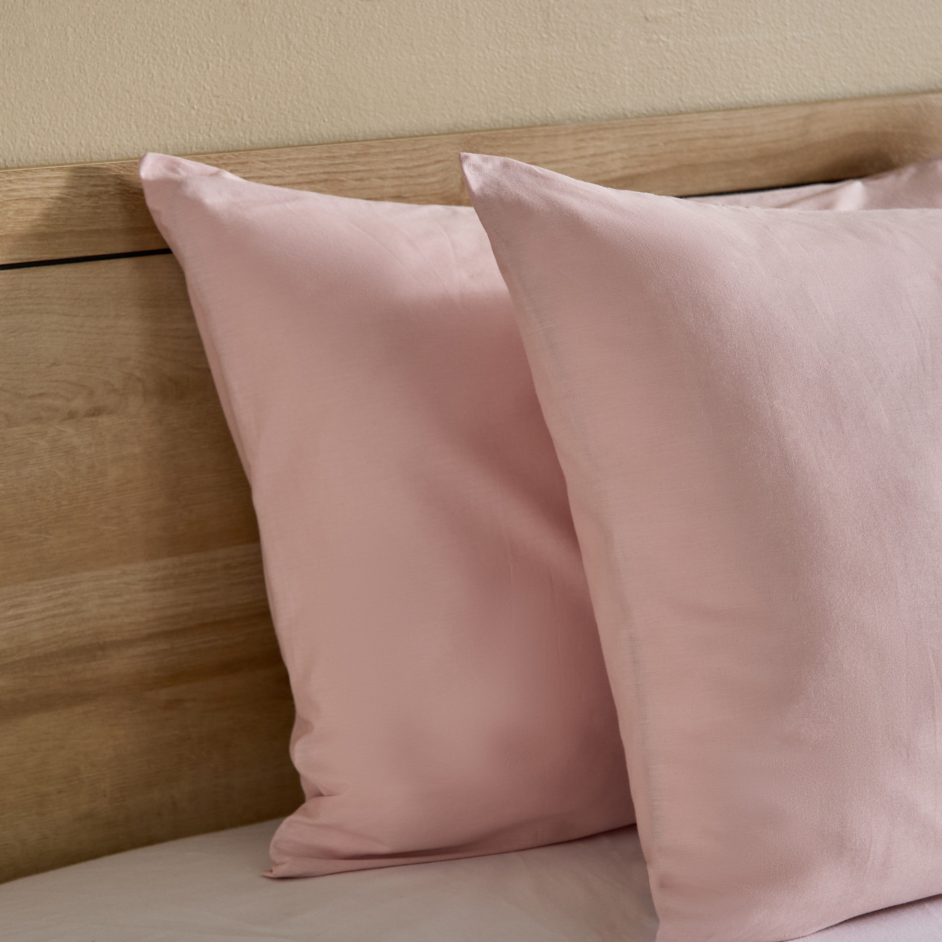 Essential 2-Piece Cotton Pillow Cover Set - 50x75 cm-hbxhomeware-hbxbedroom-image-3