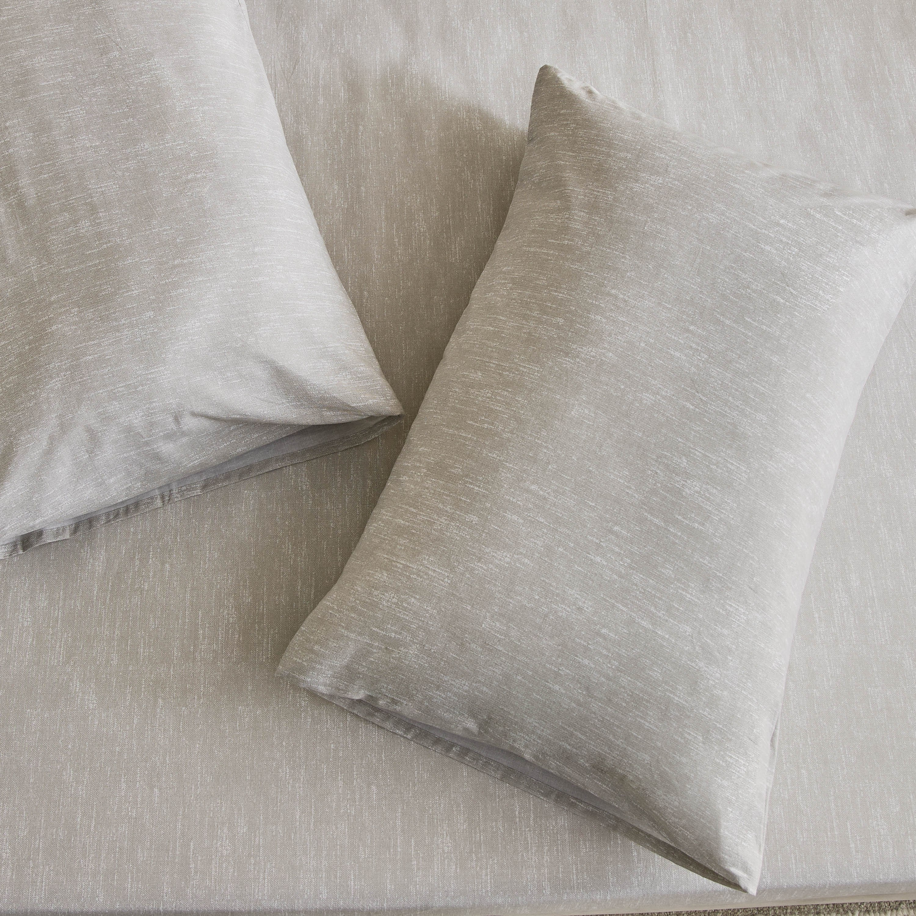 Madison Luton 2-Piece Printed Cotton Pillow Cover Set - 50x75 cm-hbxhomeware-hbxkidsandyouth-image-4