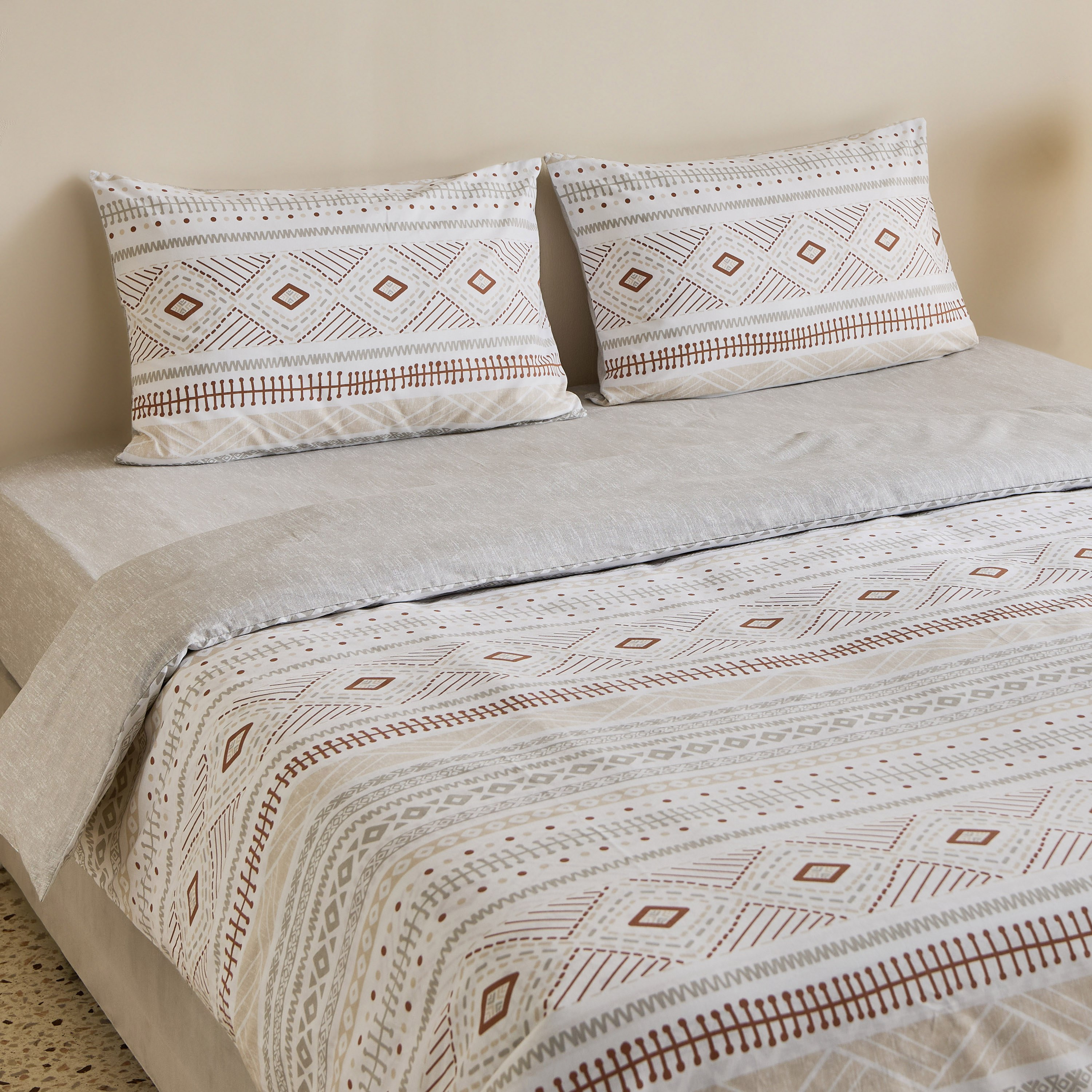 طقم غطاء لحاف كوين/ كينج قطن بطبعات 3 قطع من ماديسون لوتون - 220x220 سم-hbxhomeware-hbxbedroom-image-1