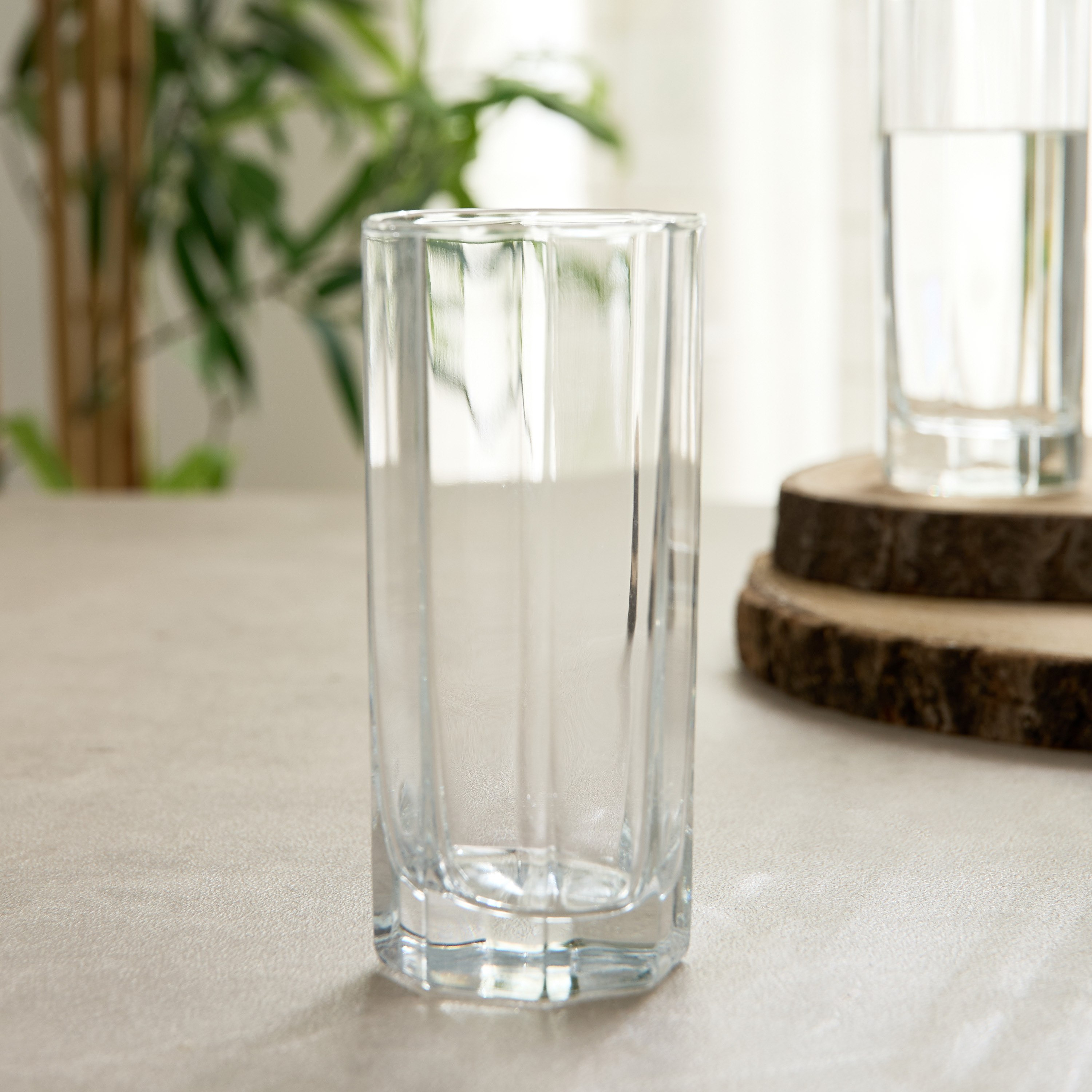 كوب زجاج طويل أوكتايم من لومينارك - طقم من 3 قطع-hbxhomeware-hbxkitchen-image-2