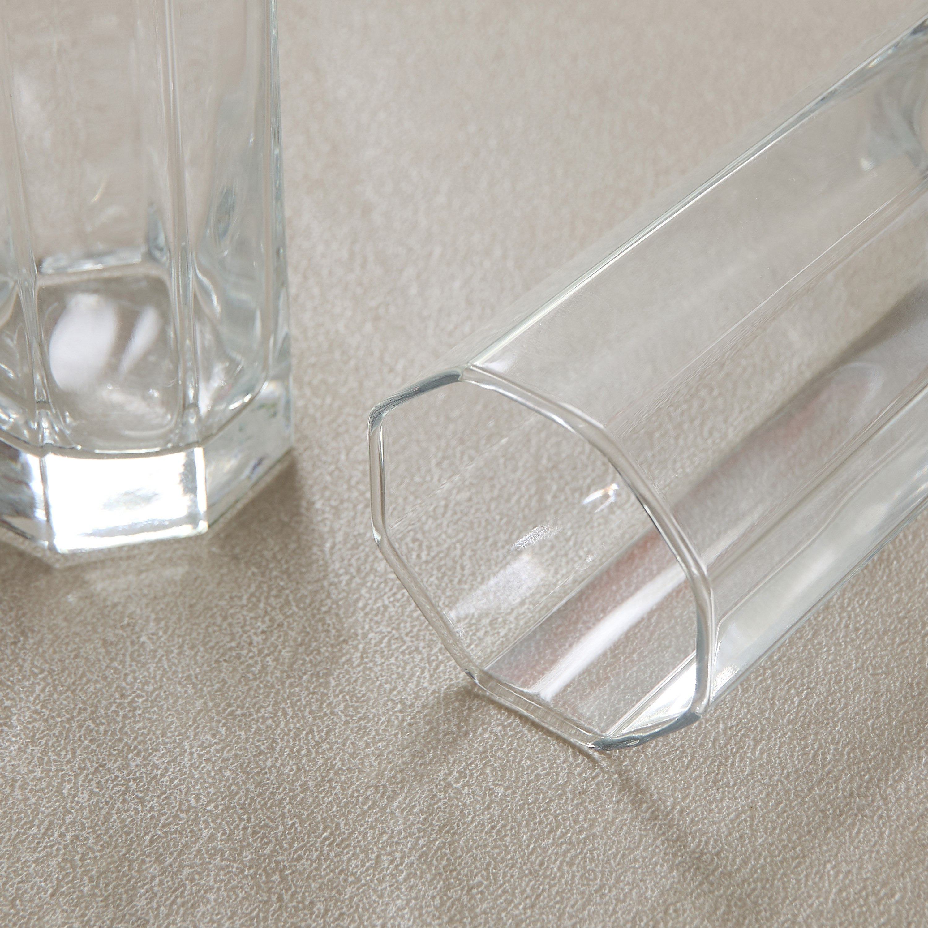 كوب زجاج طويل أوكتايم من لومينارك - طقم من 3 قطع-hbxhomeware-hbxkitchen-image-3