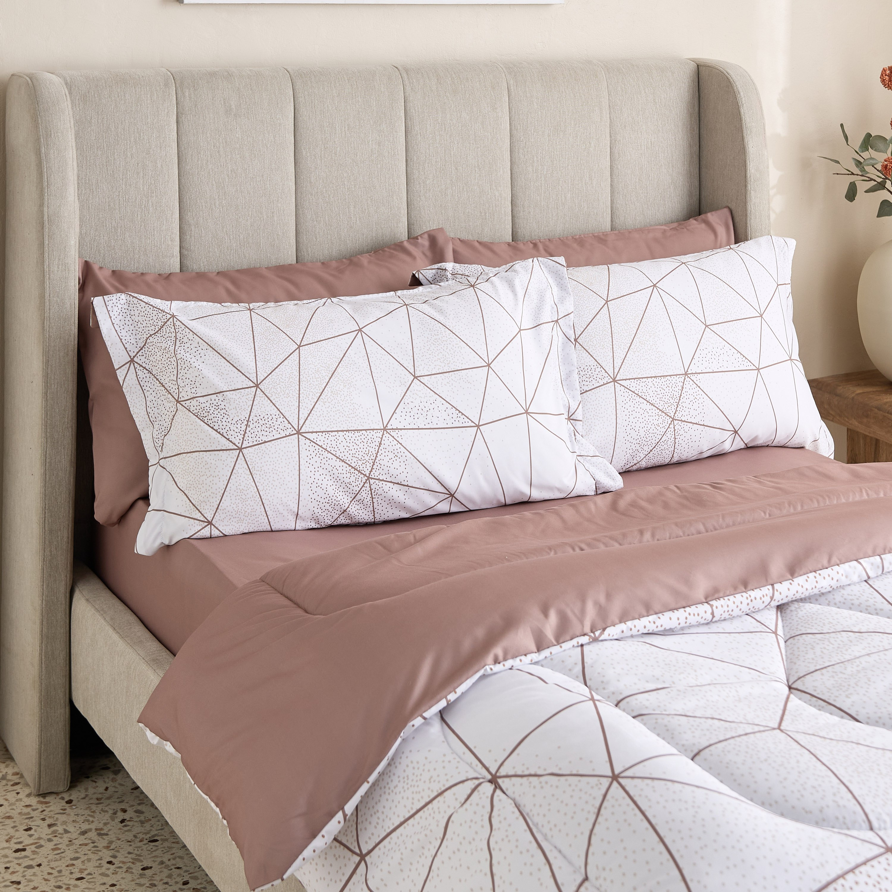 طقم لحاف توين من الألياف الدقيقة بطبعات 6 قطع دوتري من هامبتون - 160x240 سم-hbxhomeware-hbxbedroom-image-1