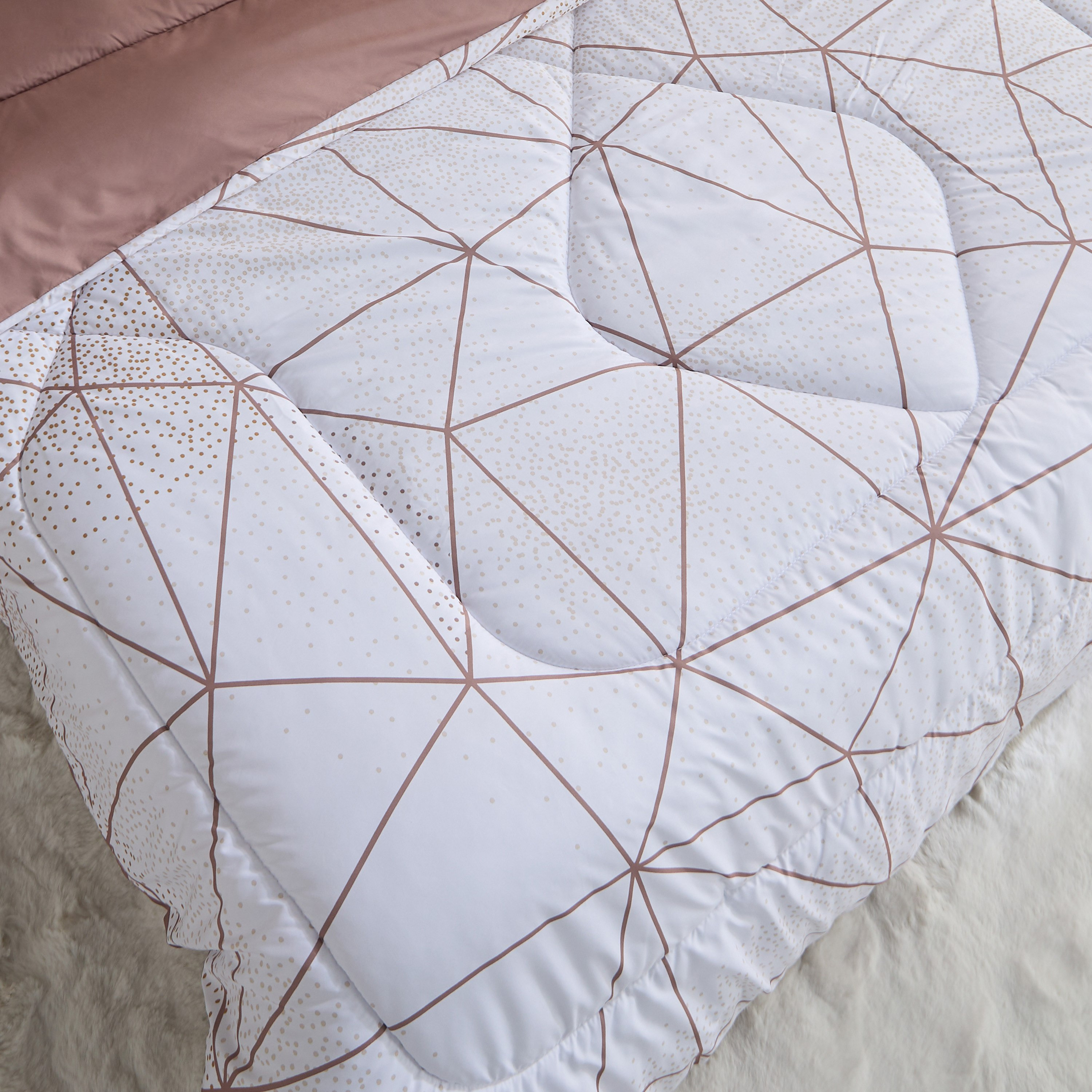 طقم لحاف كينج من الألياف الدقيقة بطبعات 6 قطع دوتري من هامبتون - 220x240 سم-hbxhomeware-hbxbedroom-image-5