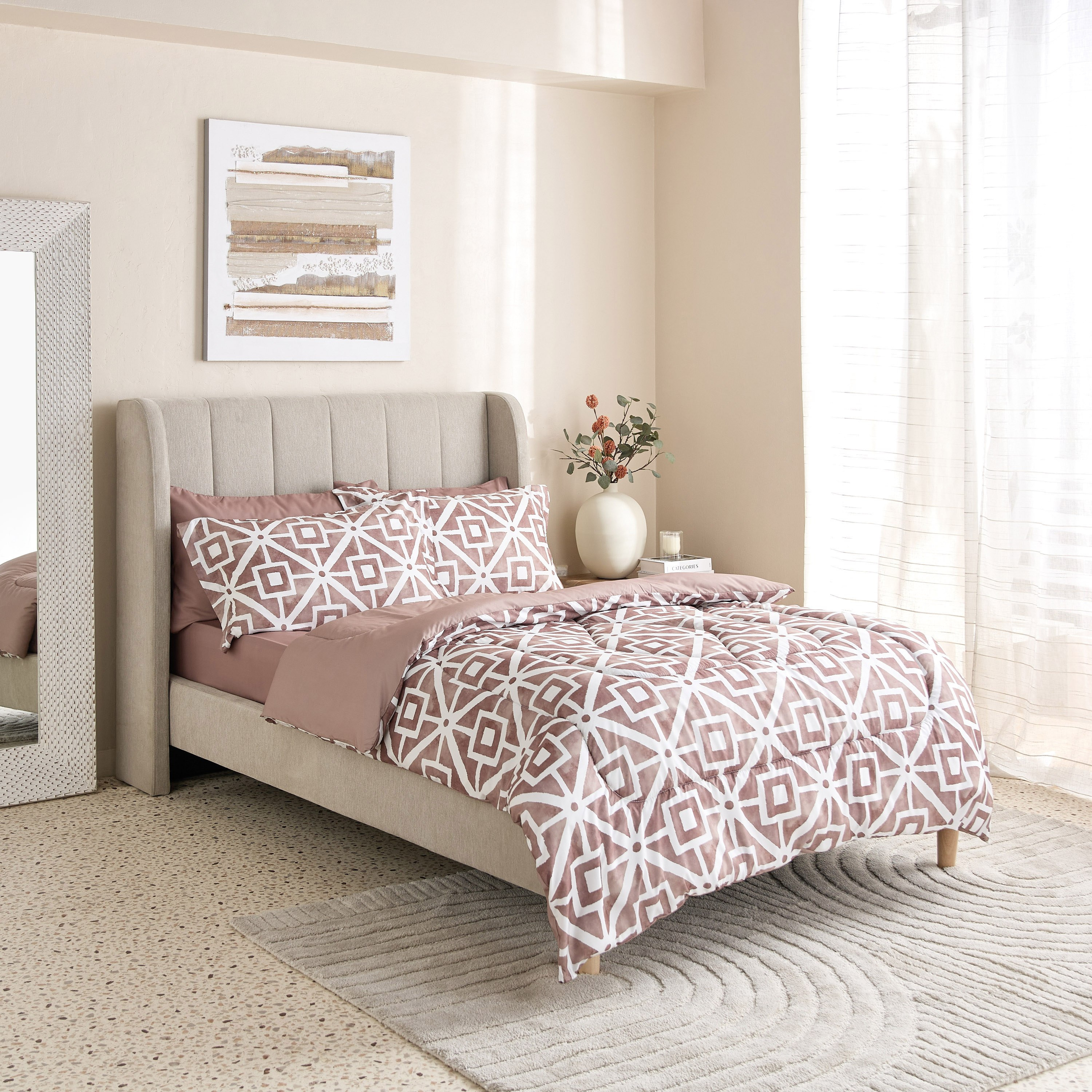 طقم لحاف توين من الألياف الدقيقة بطبعات من 6 قطع من هامبتون جيوفلو - 160x220 سم-hbxhomeware-hbxbedroom-image-2