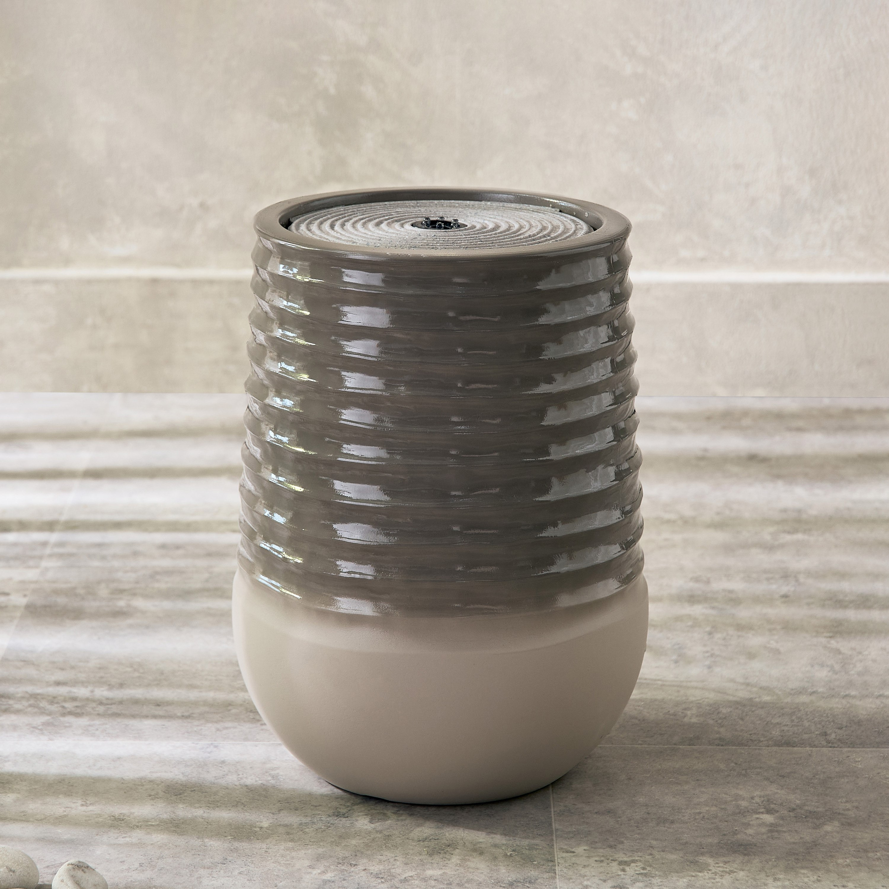 Vera - Elysian Resin Outdoor Fountain - 28x28x37 cm-PROMO_HB_AE_B1G1_250925-image-1