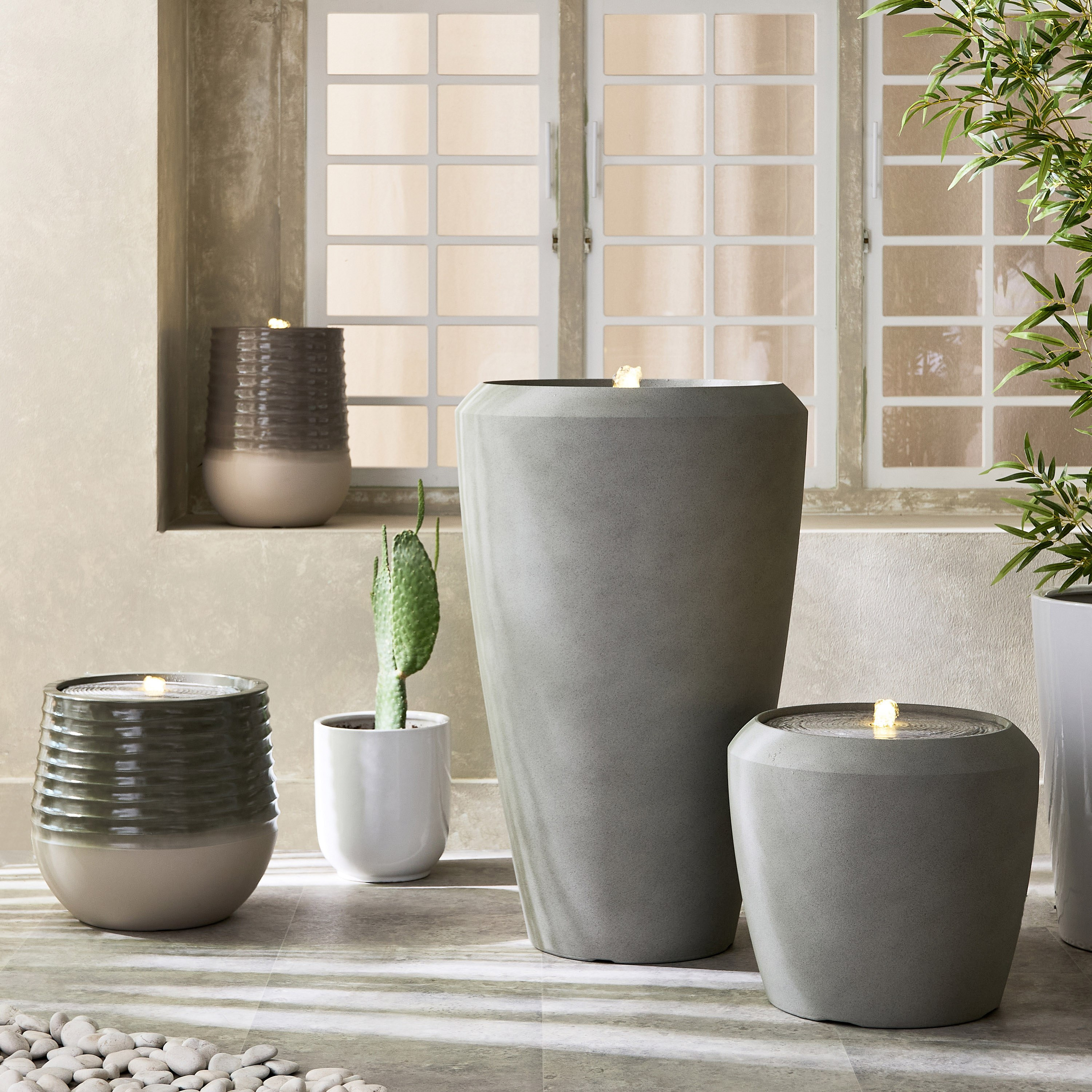 Vera - Elysian Resin Outdoor Fountain - 28x28x37 cm-PROMO_HB_AE_B1G1_250925-image-4