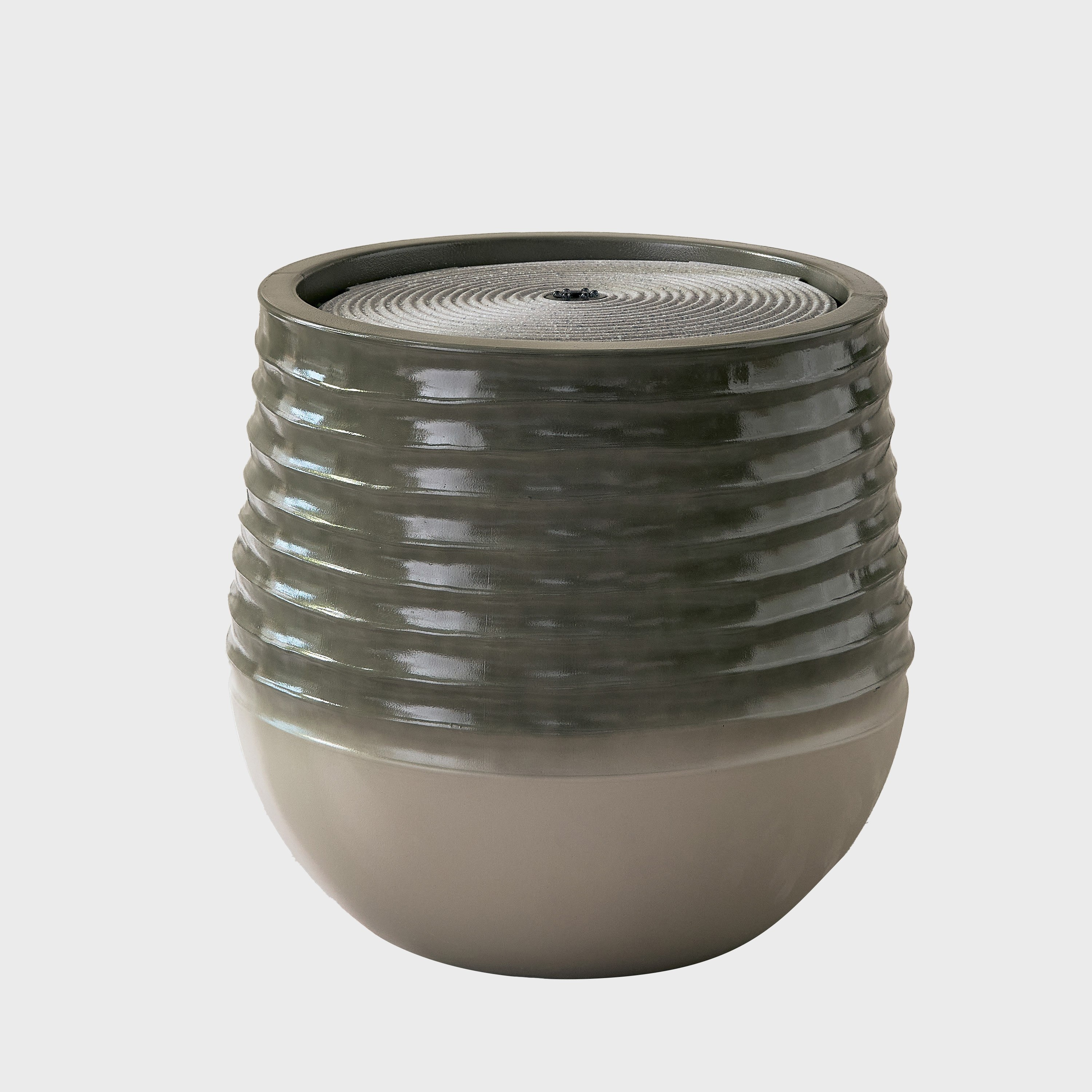 فيرا - نافورة مساحات خارجية ريزين من إليسيان - 40x40x37.5 سم-hbxhomeware-gardenandoutdoor-outdoorfountain-image-5