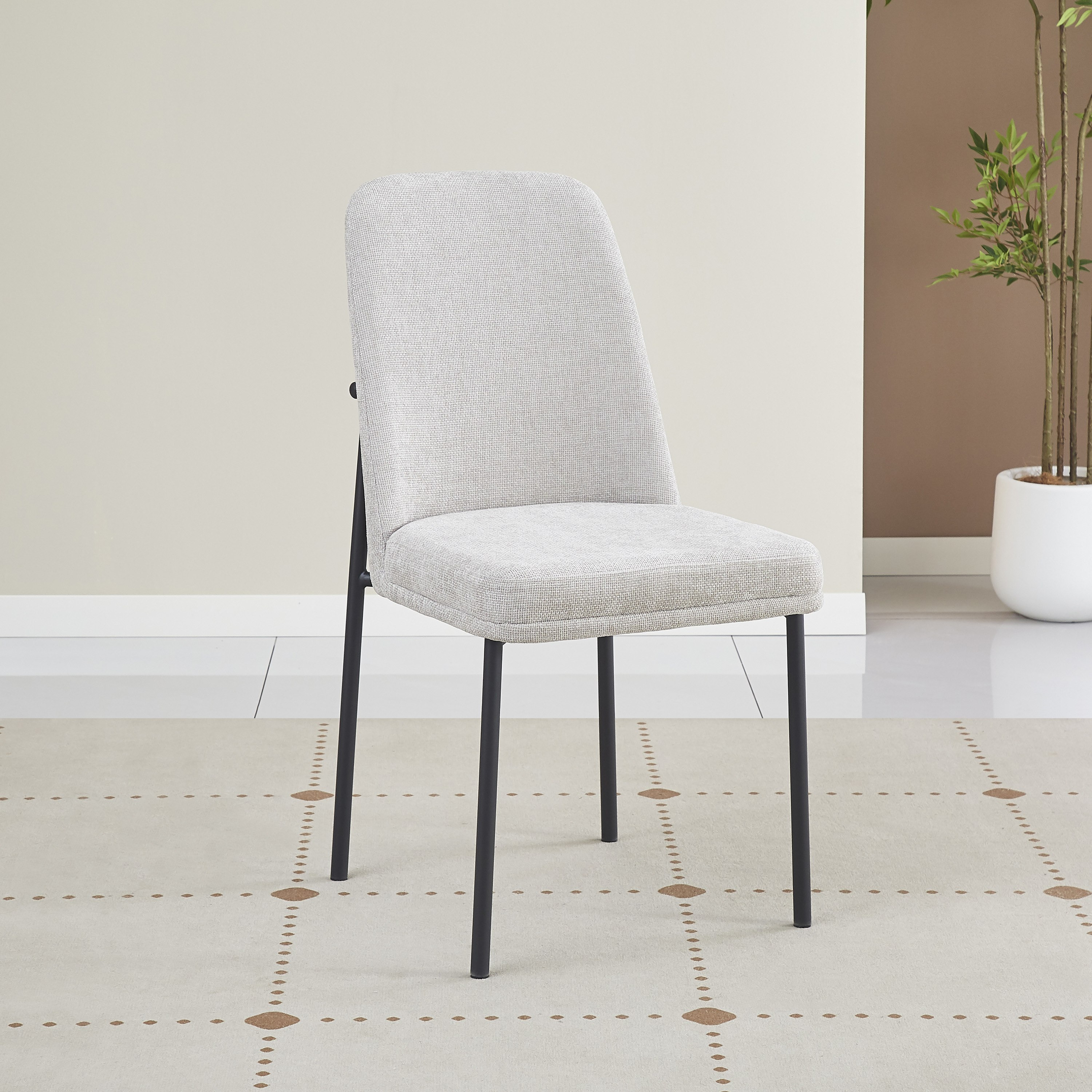 كرسي سفرة من بيلا-hbxdiningroom-diningchairs-image-1