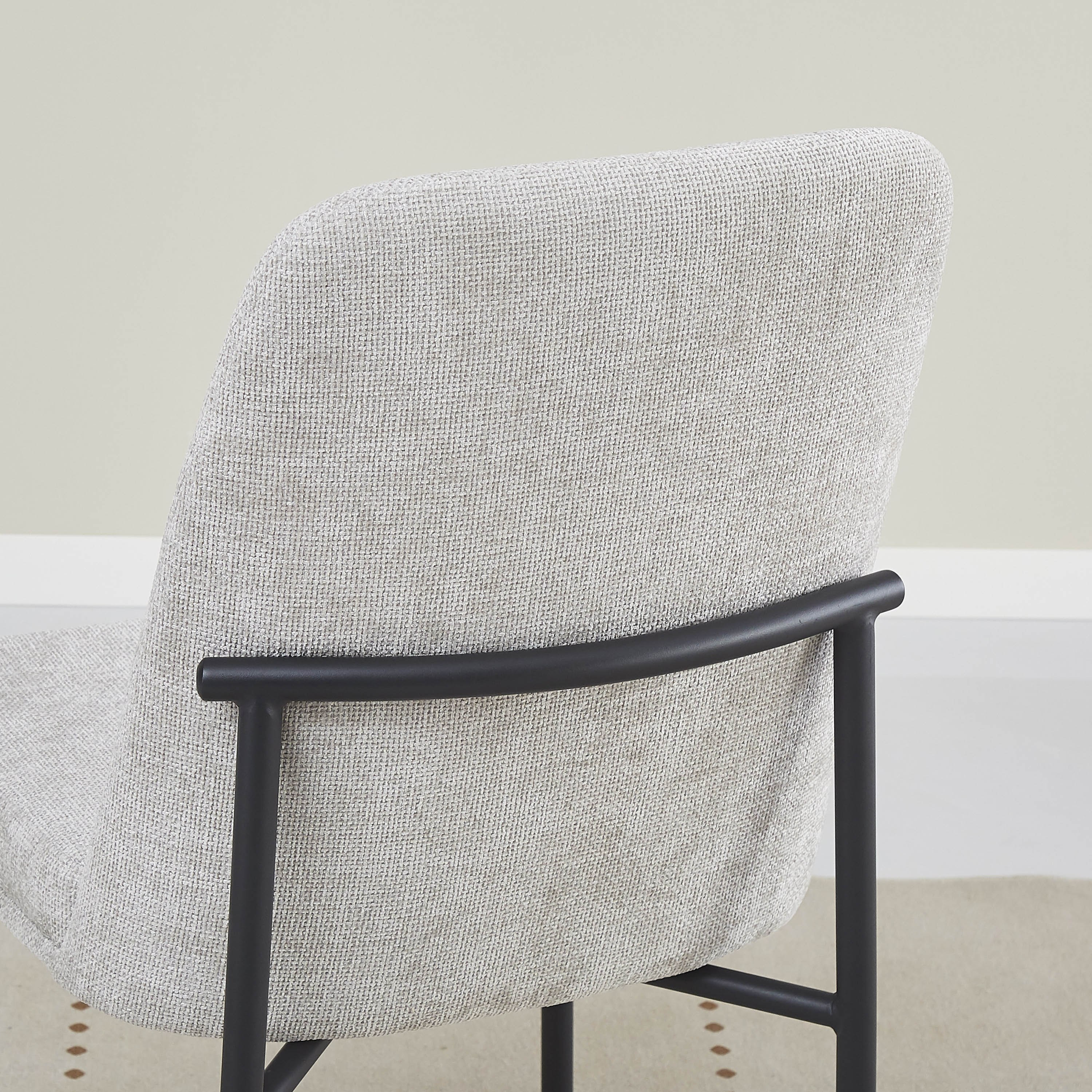 كرسي سفرة من بيلا-hbxdiningroom-diningchairs-image-4