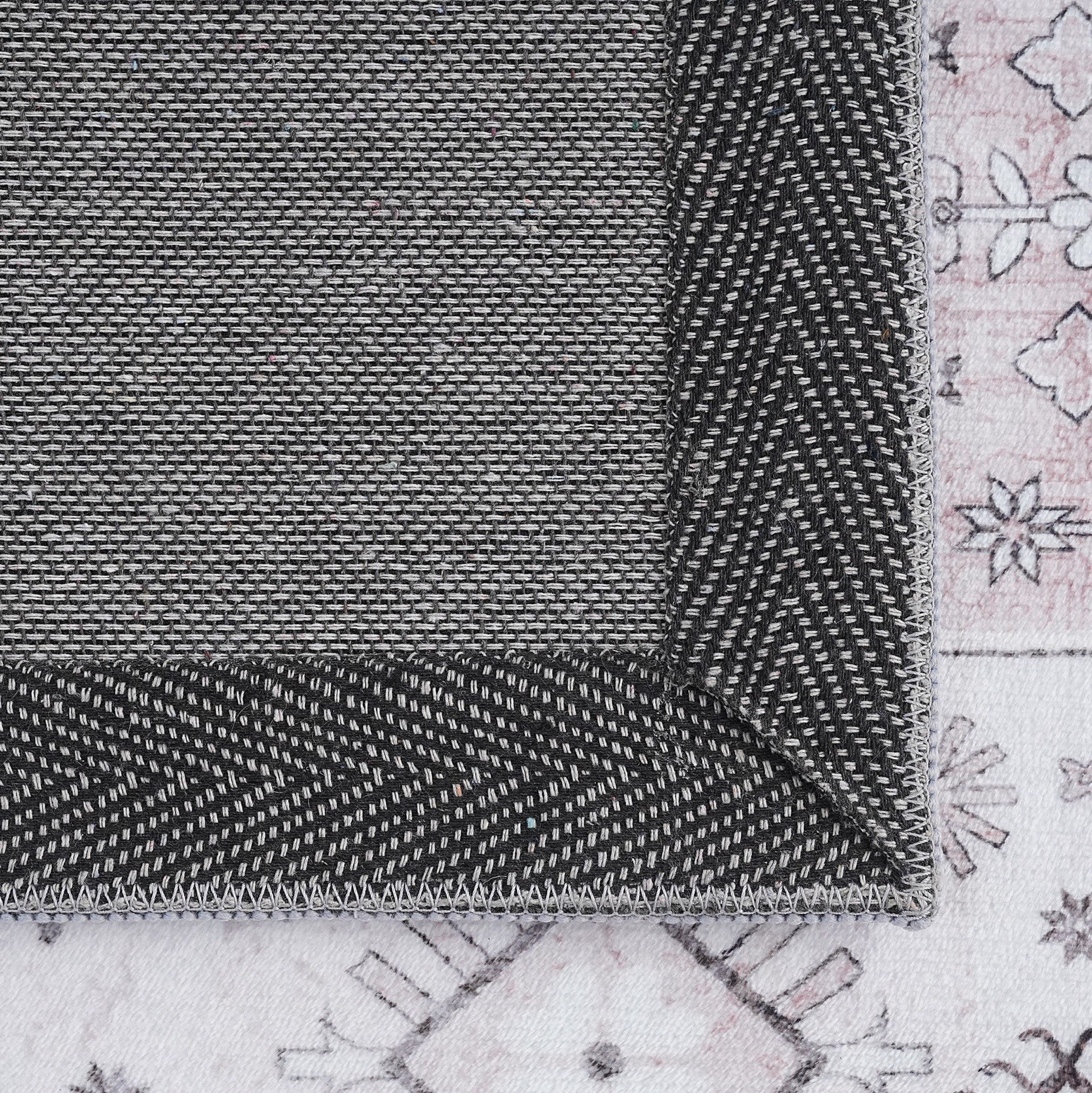 Wells Rabia Printed Flannel Rug - 150x200 cm-hbxdecorandfurnishings-floorcoverings-rugs-image-5