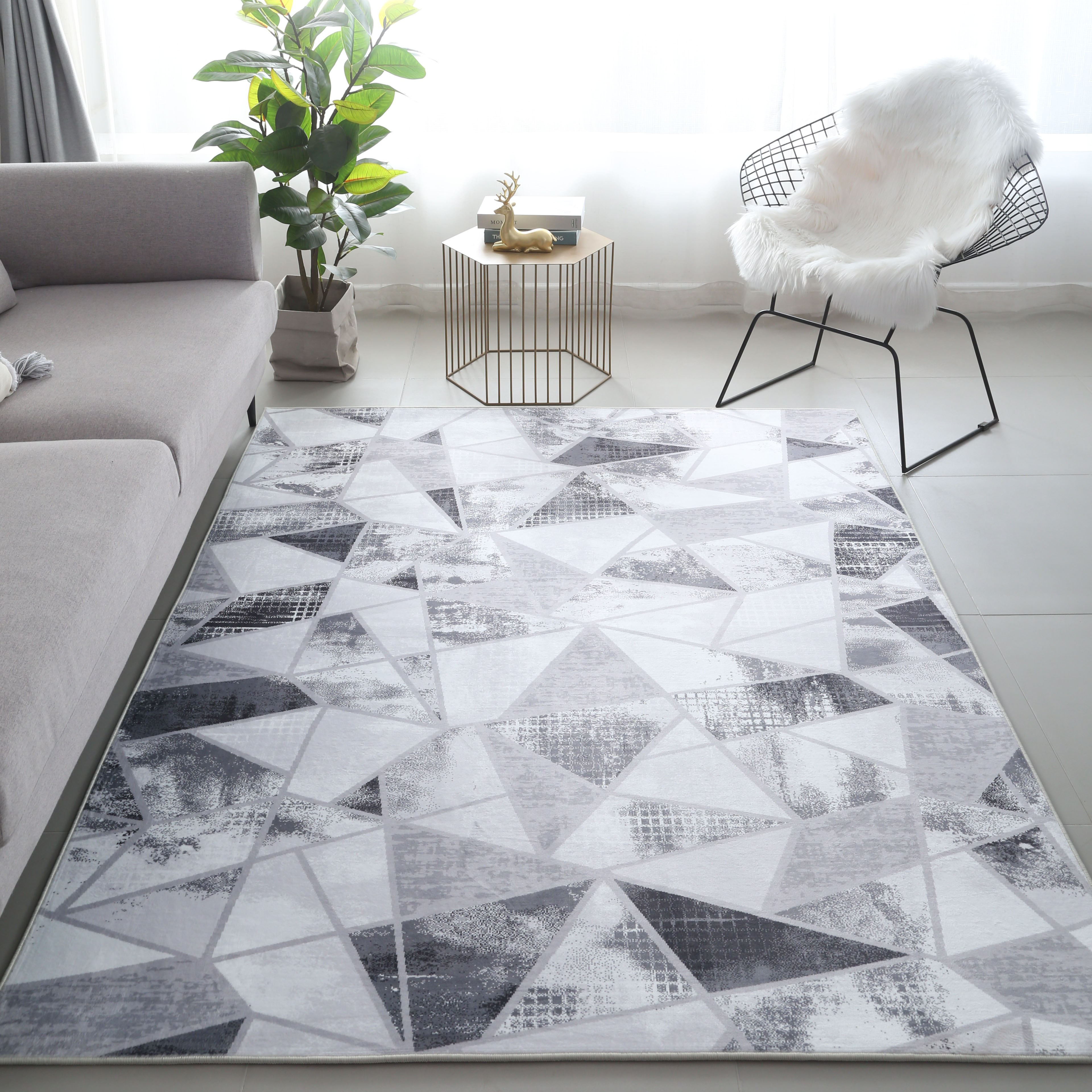 سجادة فلانيل بطبعات ميا من ويلز - 250x360 سم-hbxdecorandfurnishings-floorcoverings-rugs-image-1