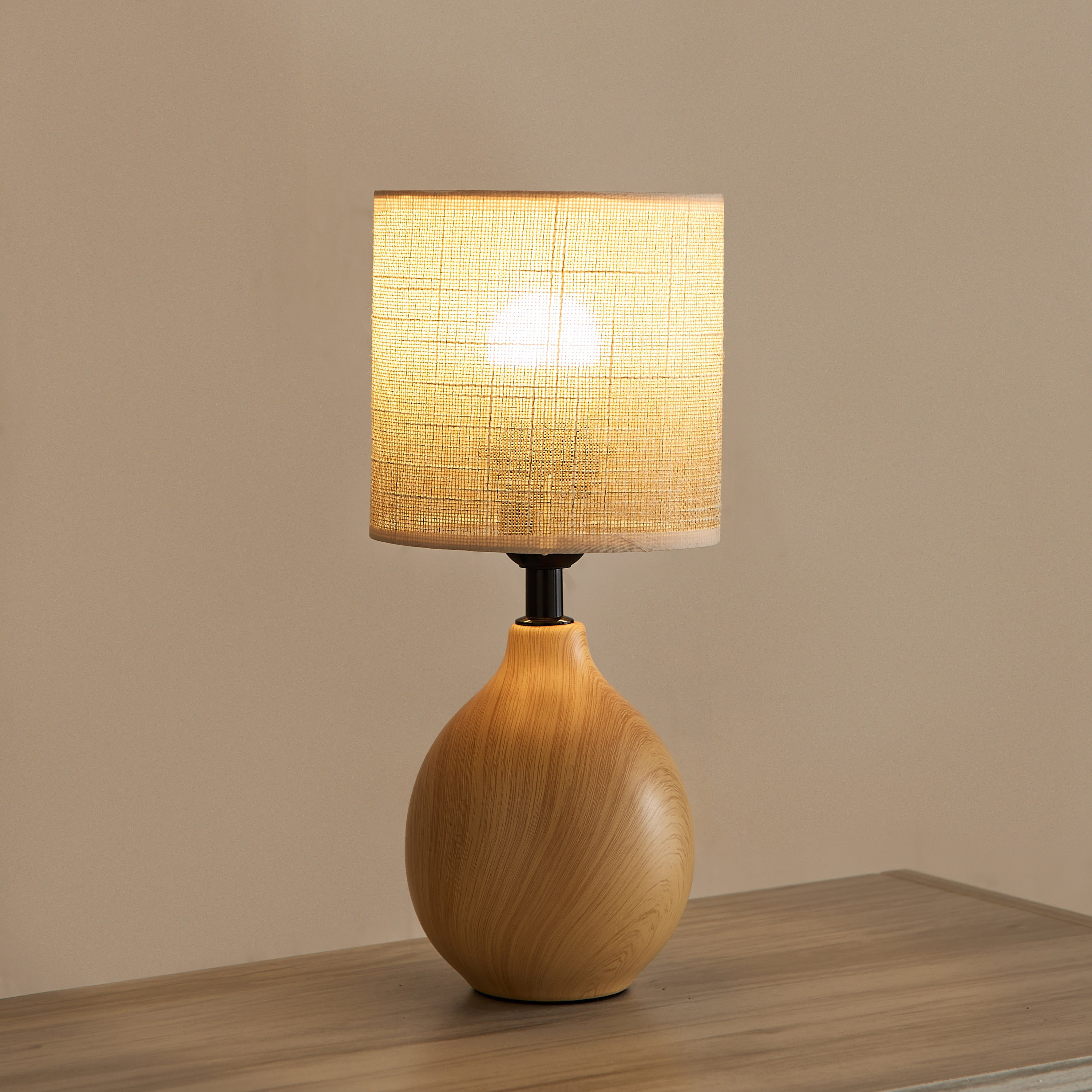 مصباح طاولة سيراميك بغطاء قماش من أليسز - 14x14x31.5 سم-hbxbedroom-lighting-tablelamps-image-2