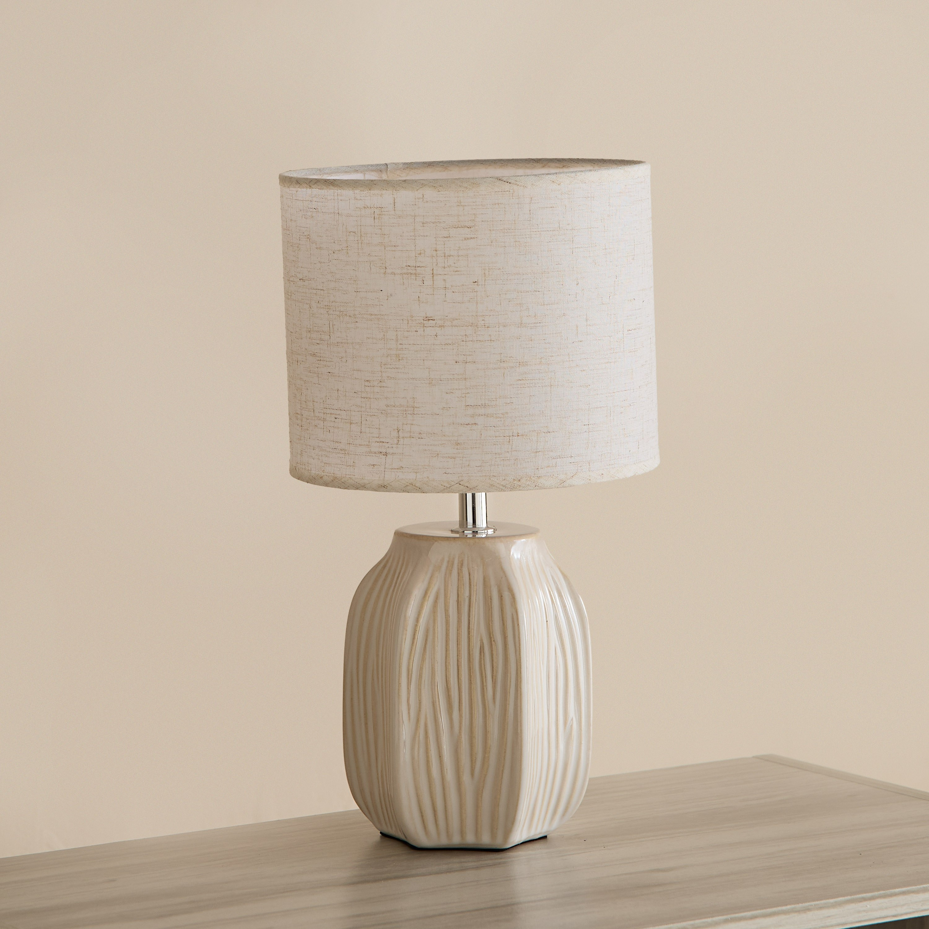 مصباح طاولة سيراميك بغطاء قماش من أليكس - 20x20x35 سم-hbxbedroom-lighting-tablelamps-image-1