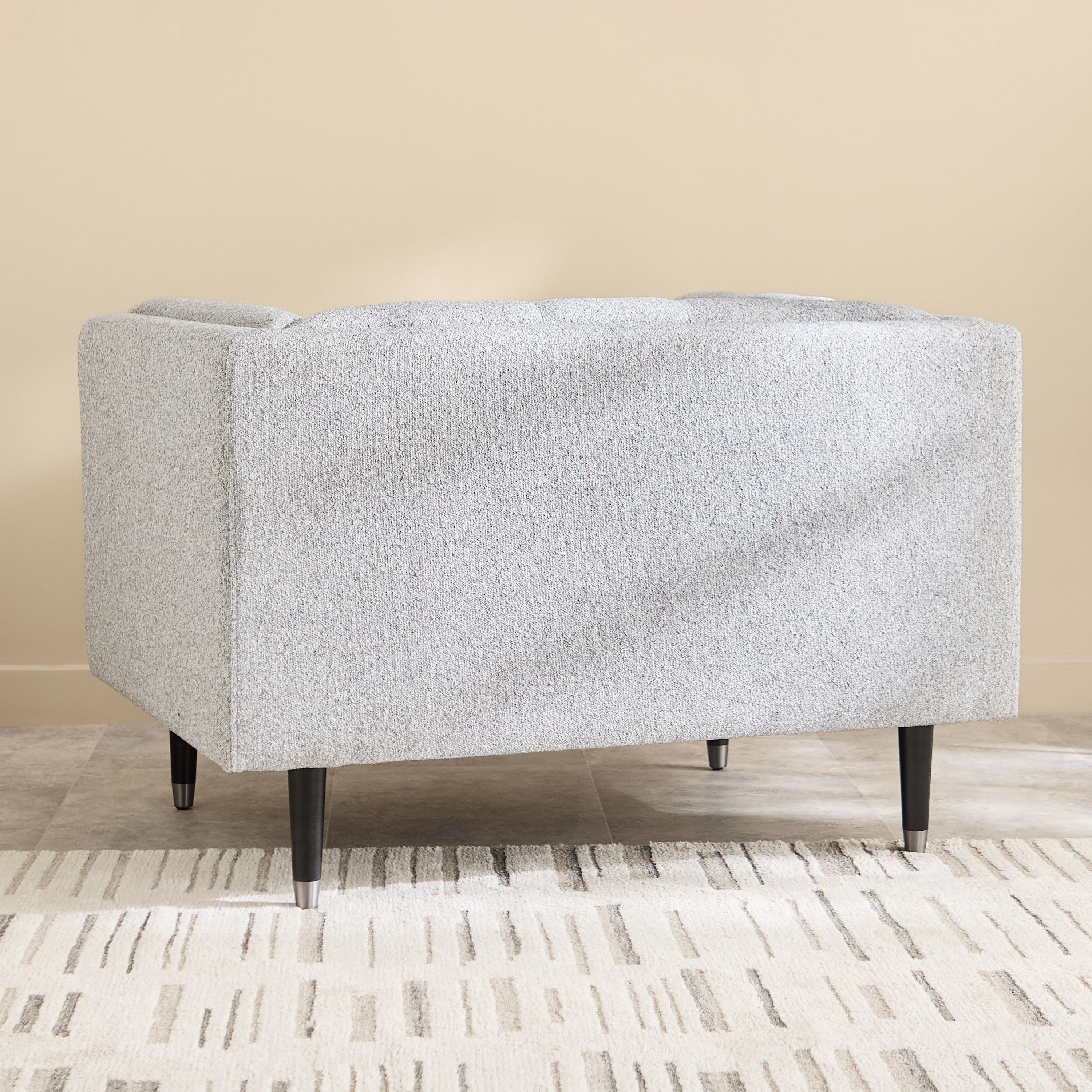 كنبة قماش بمساند ذراعين من ديلفي-hbxlivingroom-sofasandarmchairs-sofas-image-3