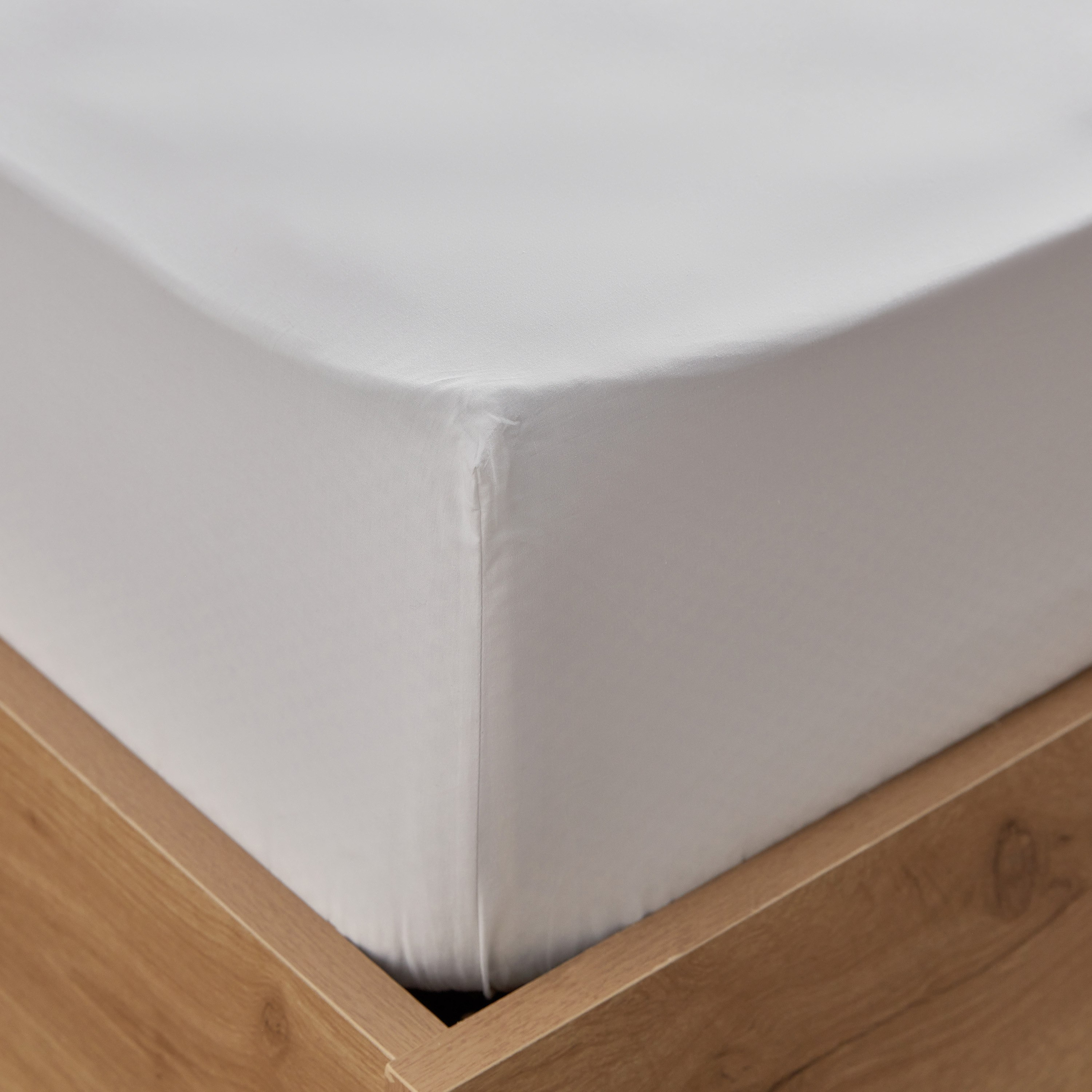 White Haven Geta Percale Cotton Twin Fitted Sheet - 120x200+40 cm-hbxhomeware-hbxbedroom-image-5