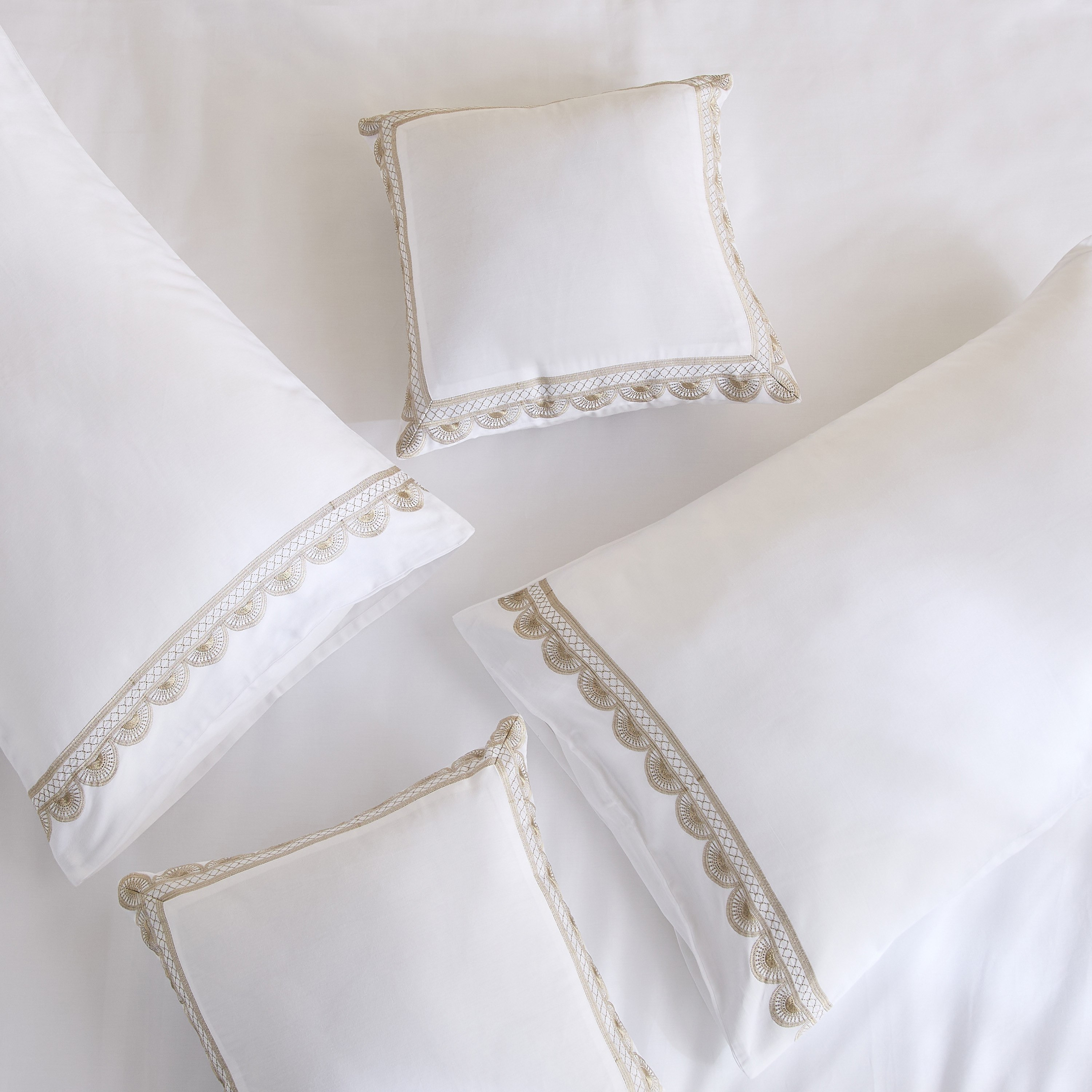 White Haven Sunara 5-Piece Embroidered Cotton King Comforter Set - 220x240 cm-hbxhomeware-hbxbedroom-image-5