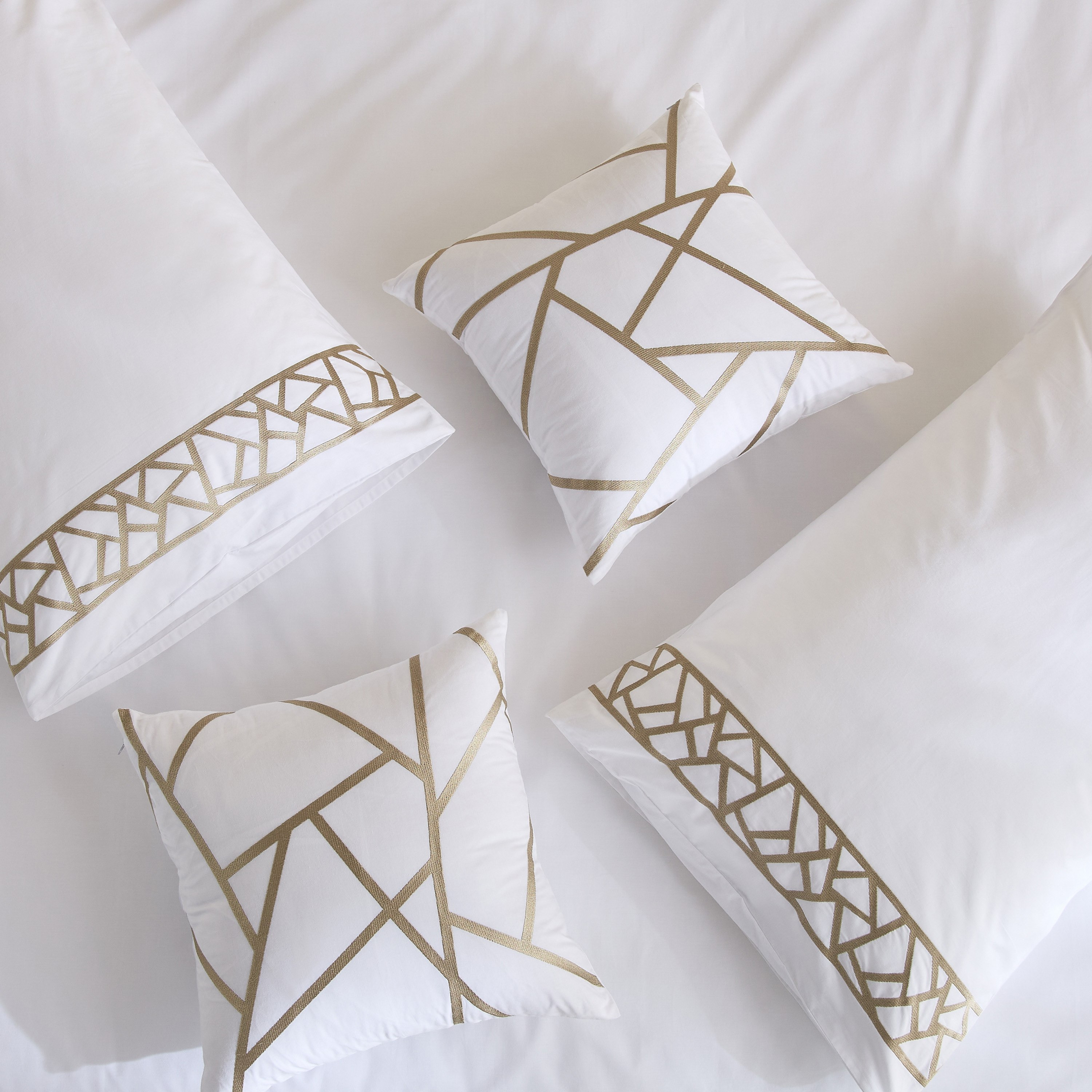 White Haven Geo Lux 5-Piece Embroidered Cotton King Comforter Set - 220x240 cm-hbxhomeware-hbxbedroom-image-5