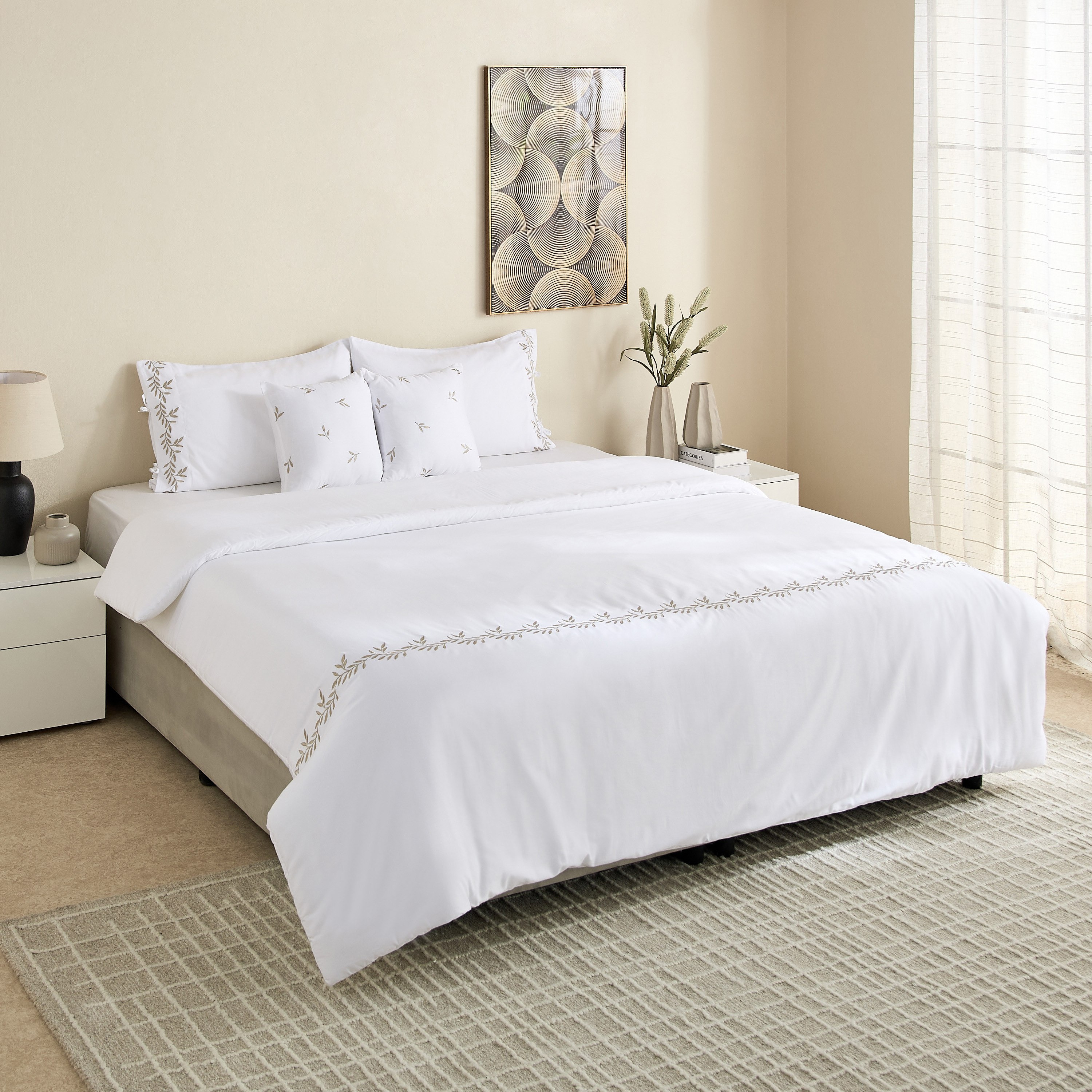 طقم لحاف سوبر كينج قطن 5 قطع مطرّزة أربوريس من وايت هافن - 240x260 سم-hbxhomeware-hbxbedroom-image-7