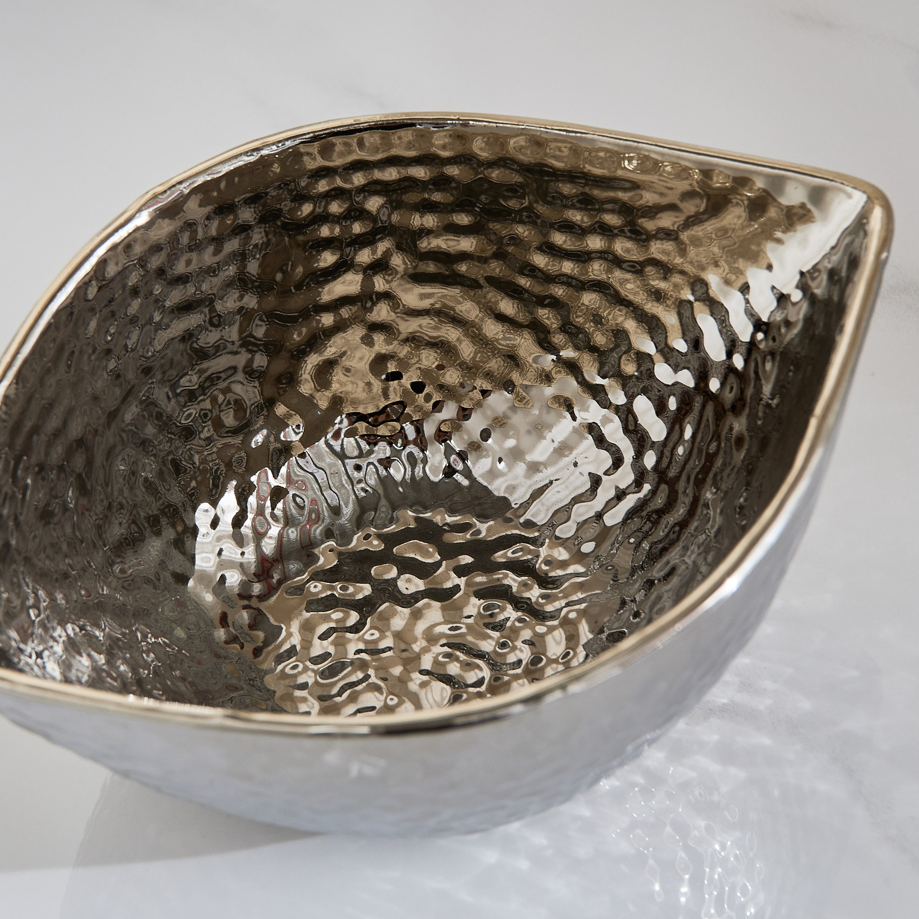 Sansa Duke Ceramic Hammered Finish Decorative Bowl Stand - 20.5x13.5x7.5 cm-hbxdecorandfurnishings-homeaccessories-bowls-image-3