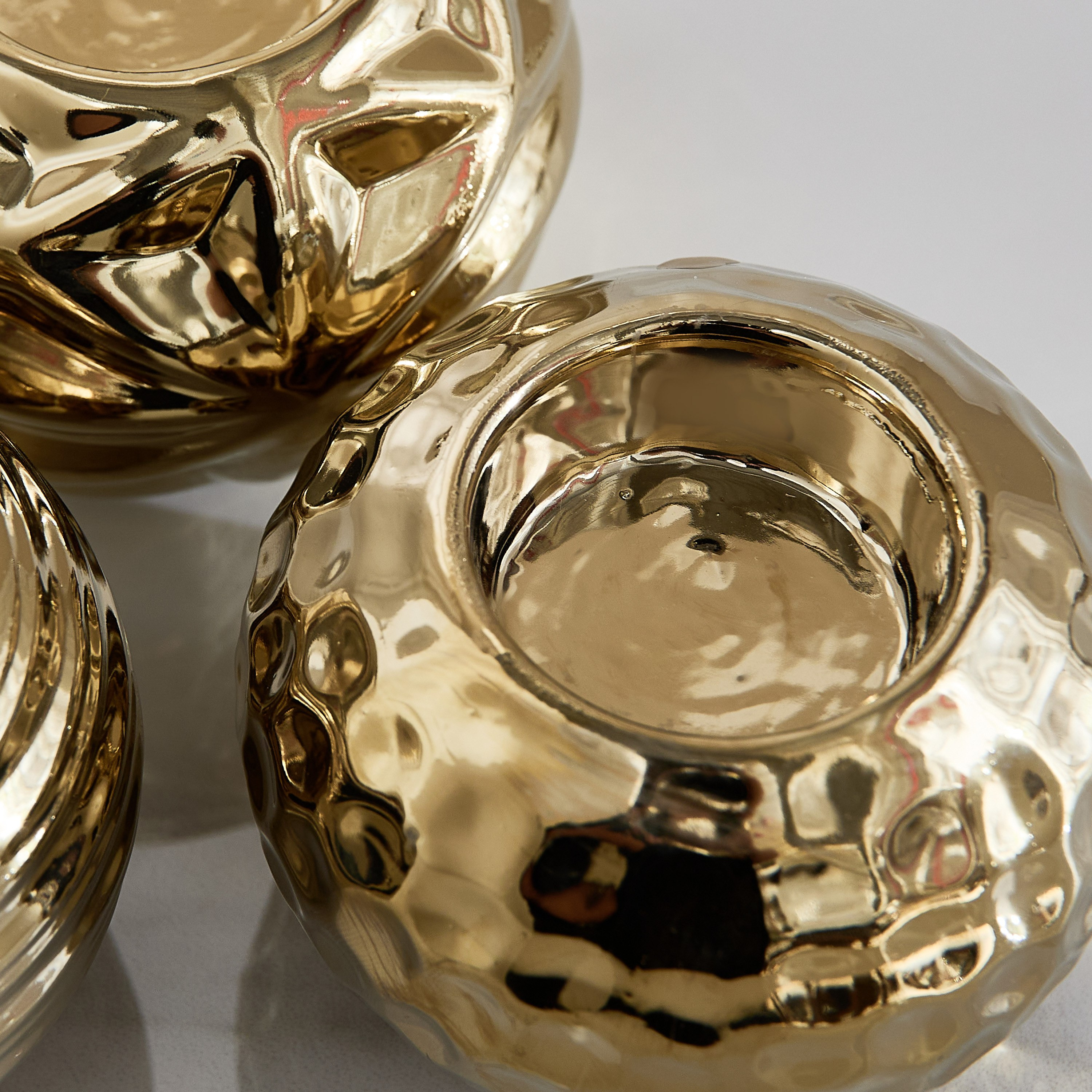 Sansa Duke 3-Piece Ceramic Ball Candleholder Set - 9x9x7 cm-hbxlivingroom-decorandaccessories-candleholders-image-6