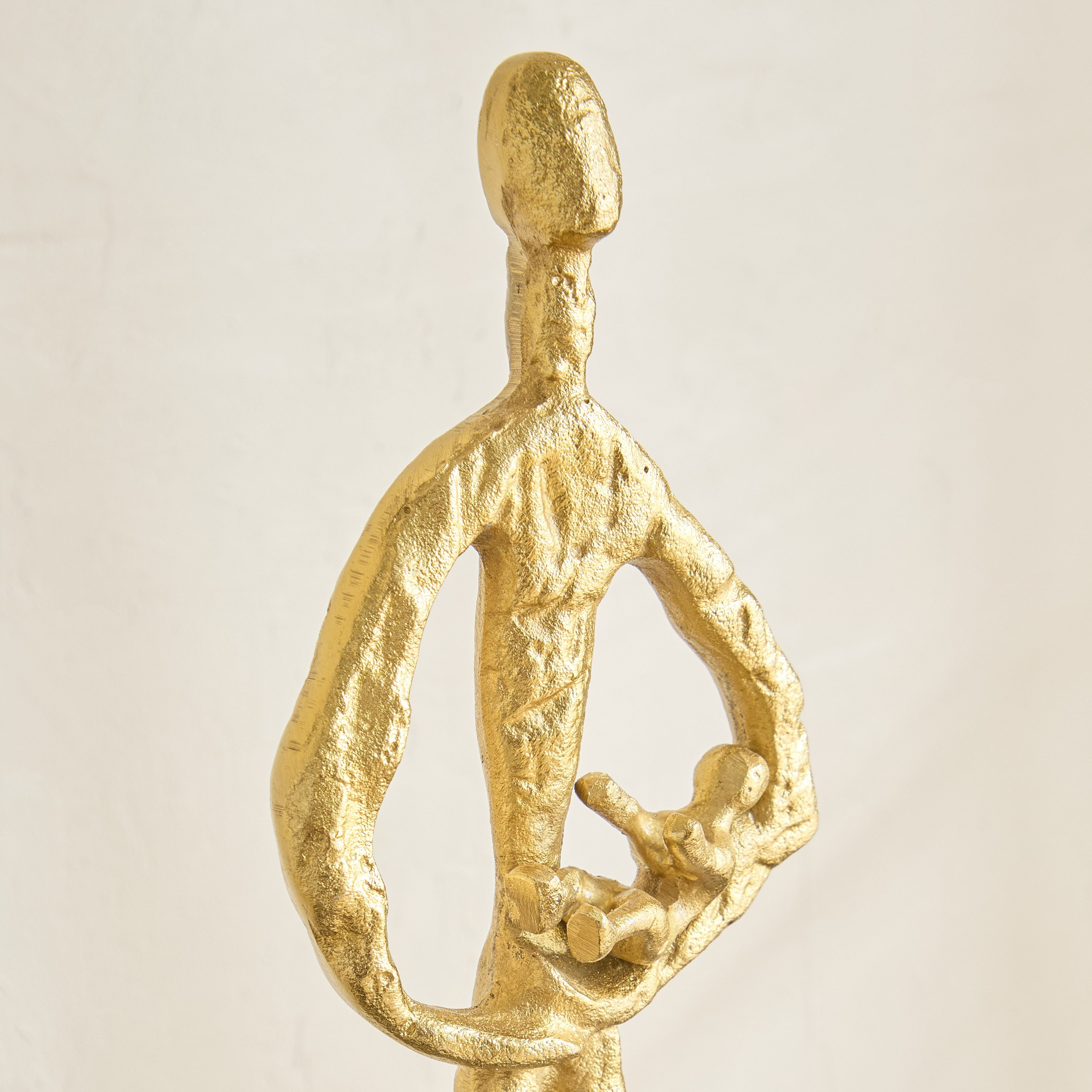 تمثال أم وطفلها ألومنيوم بقاعدة رخام من ستافورد ليف - 16.5x10x62.5سم-hbxhomeware-homedecor-figurinesandornaments-image-3