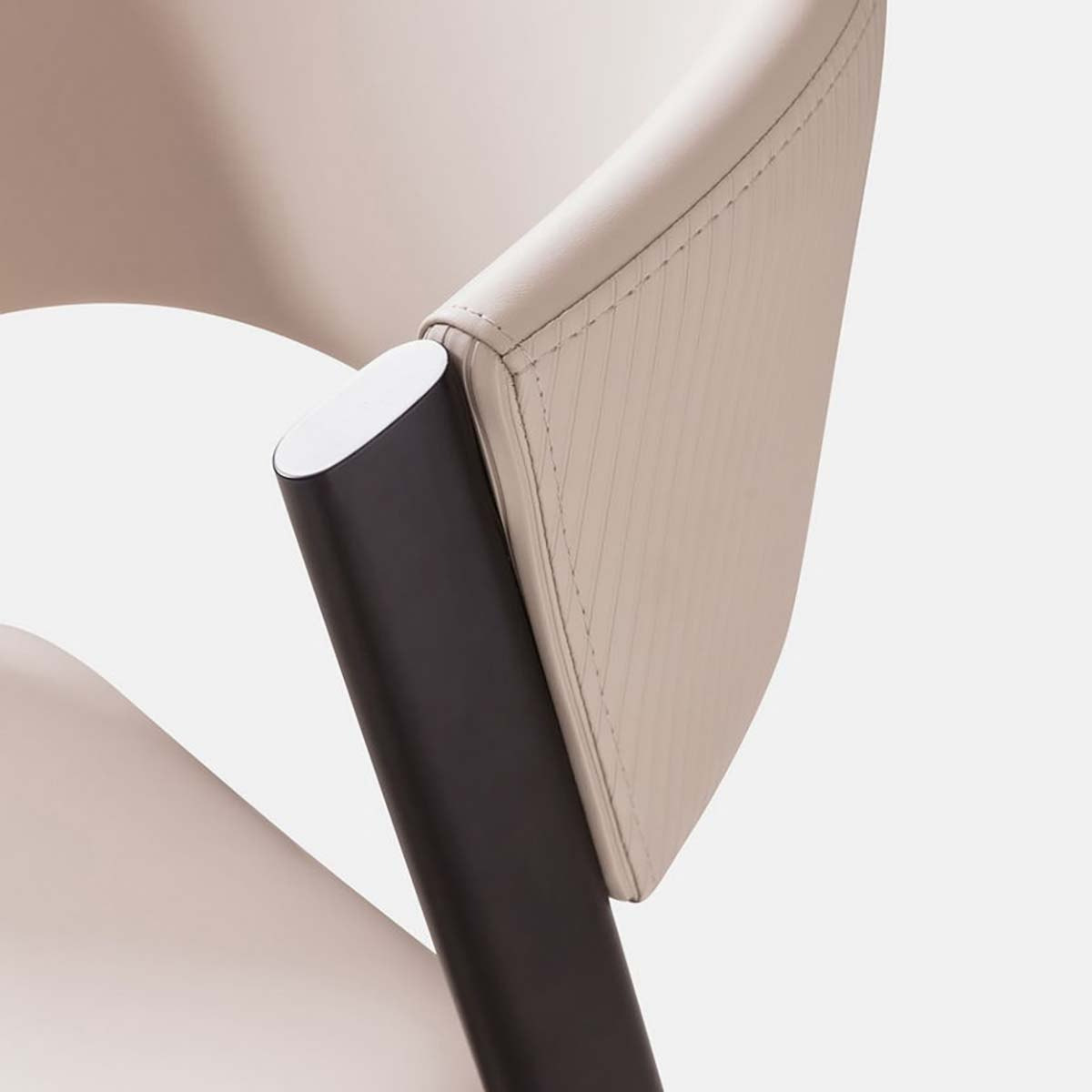 كرسي سفرة من فاليريا-hbxdiningroom-diningchairs-image-4