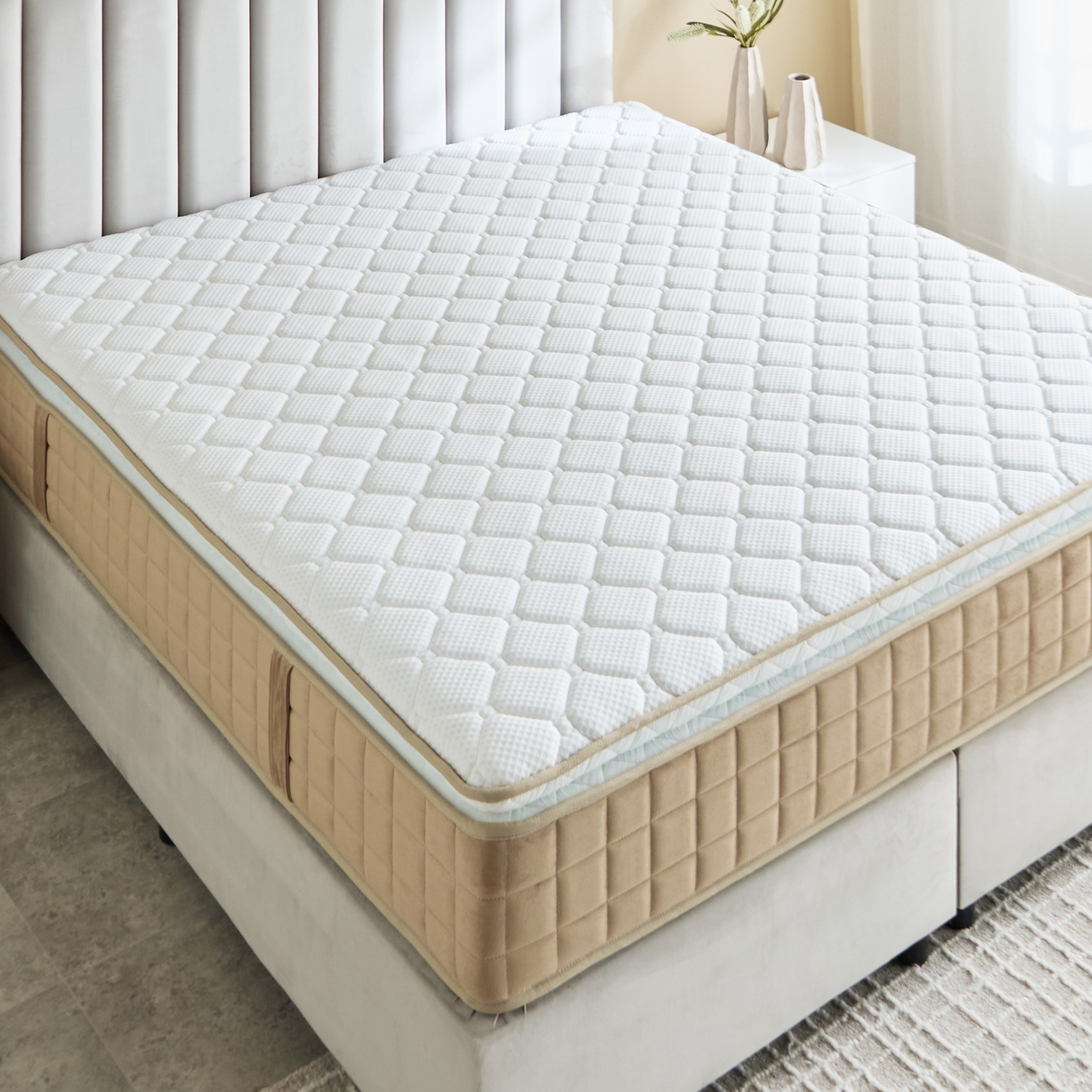 iPlush High Resilience Profiled Foam Pocket Spring King Mattress - 180x200x30 cm-hbxfurniture-mattresses-king-image-4