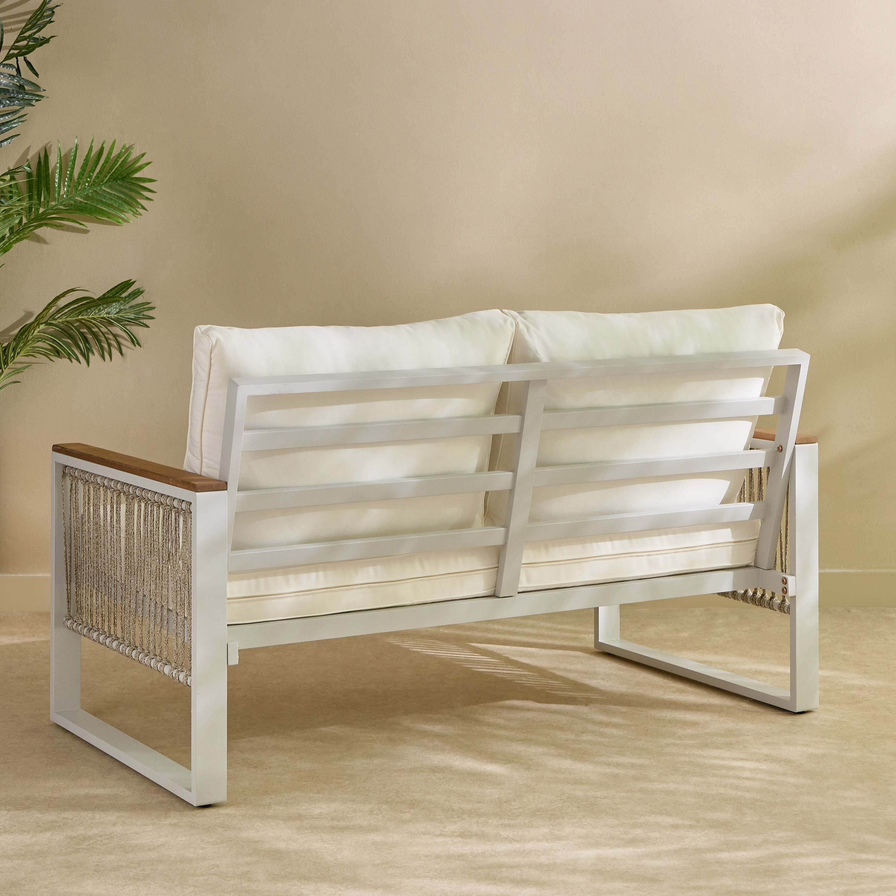 طقم كنب 2+1+1 ألمنيوم للأماكن الخارجية مع طاولة قهوة ووسائد من فيرا هاميلتون-hbxoutdoor-hbxoutdoorfurniture-sofasets-image-5
