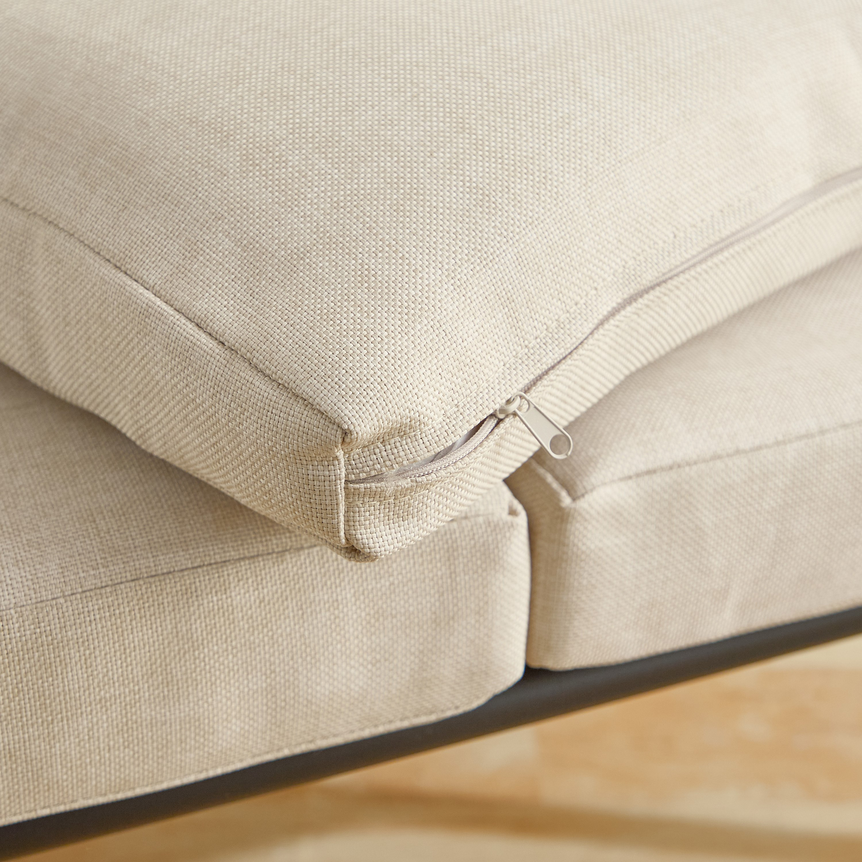 طقم كنب للأماكن الخارجية 2+1+1 مع طاولة قهوة ووسائد من فيرا دالاس-hbxoutdoor-hbxoutdoorfurniture-sofasets-image-7