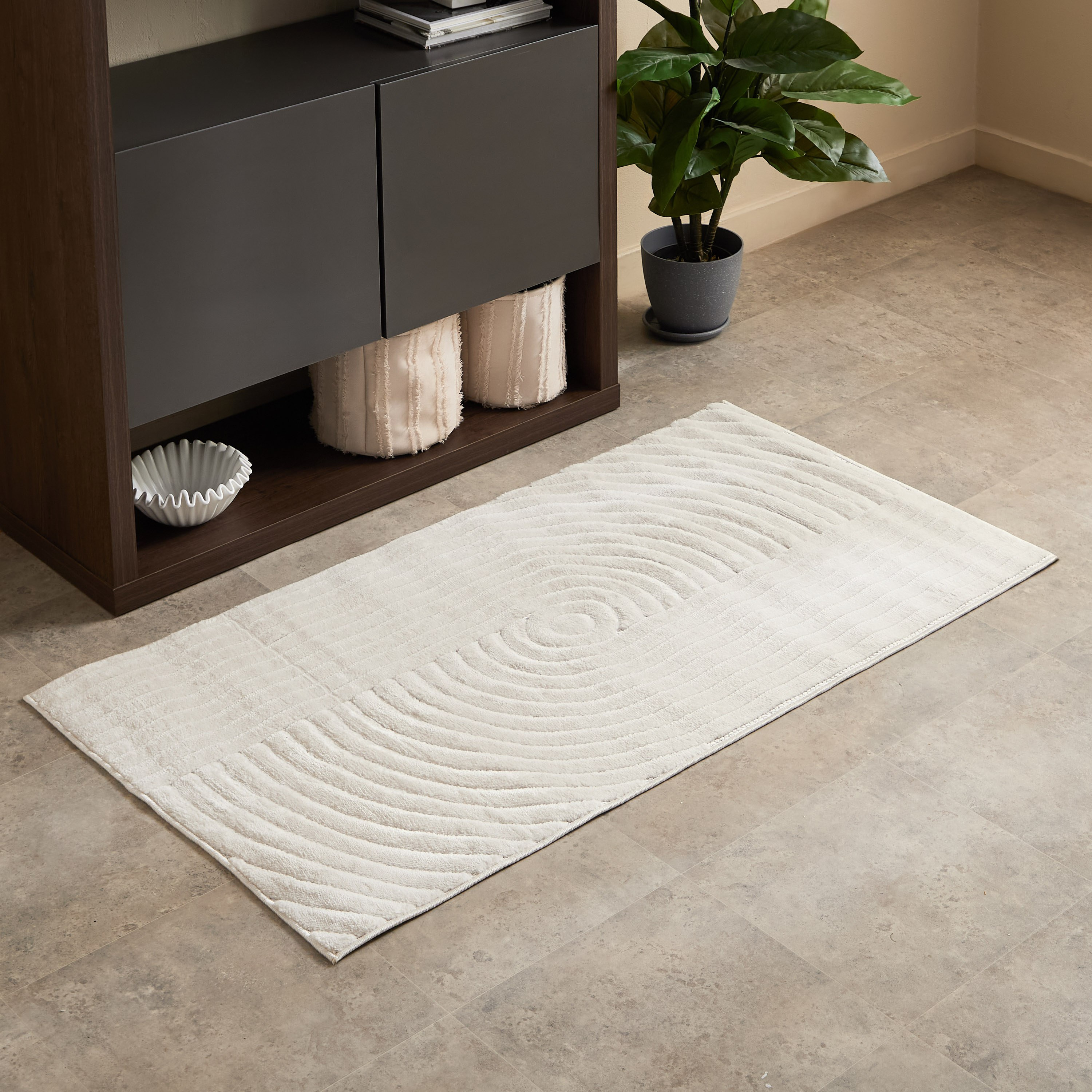 Gleem Alwan Anti Skid Polypropylene Rug - 80x150 cm-hbxdecorandfurnishings-floorcoverings-rugs-image-1