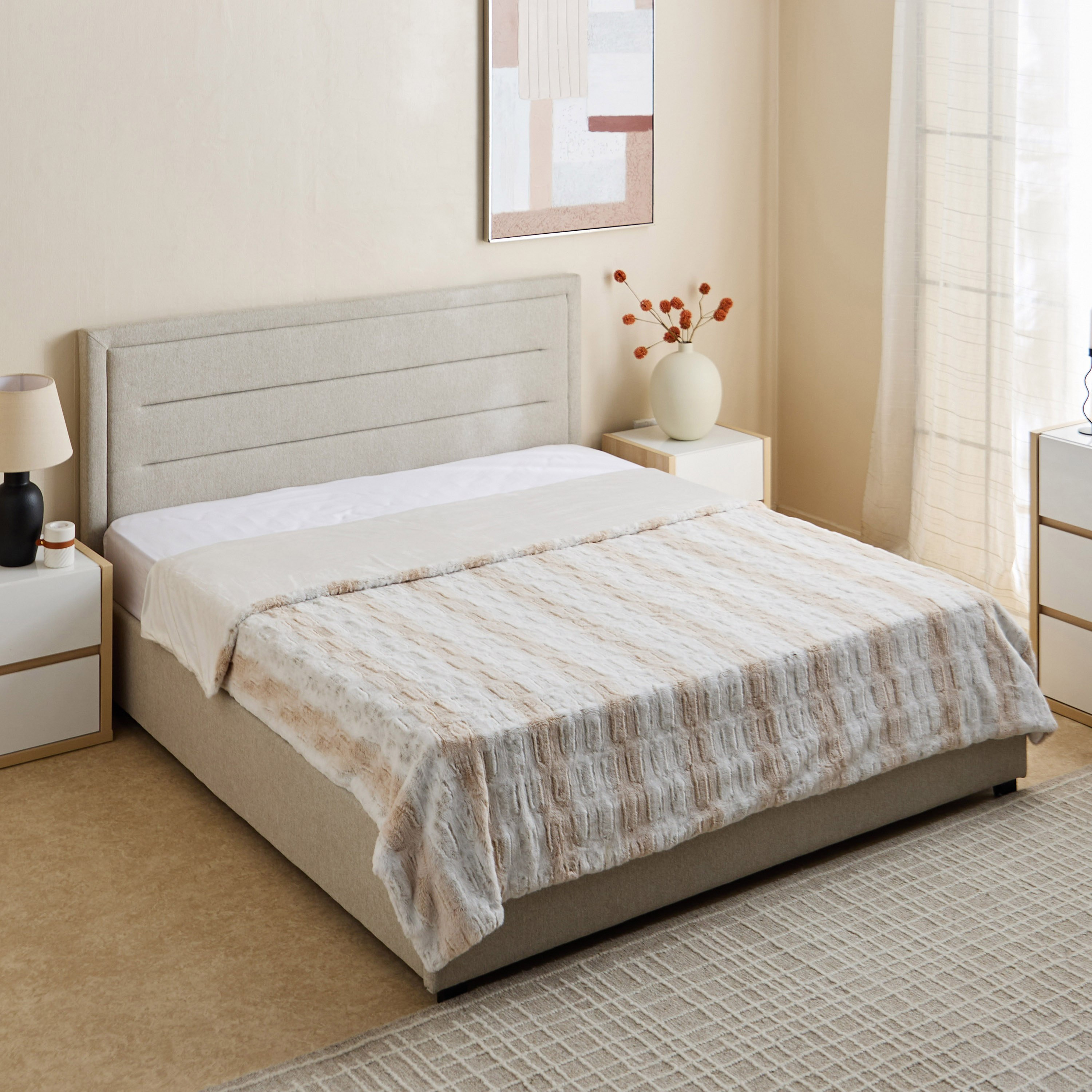 بطانية كنيج من فرو الأرنب بارزة الملمس من إدور - 220x240  سم-hbxhomeware-hbxbedroom-image-1