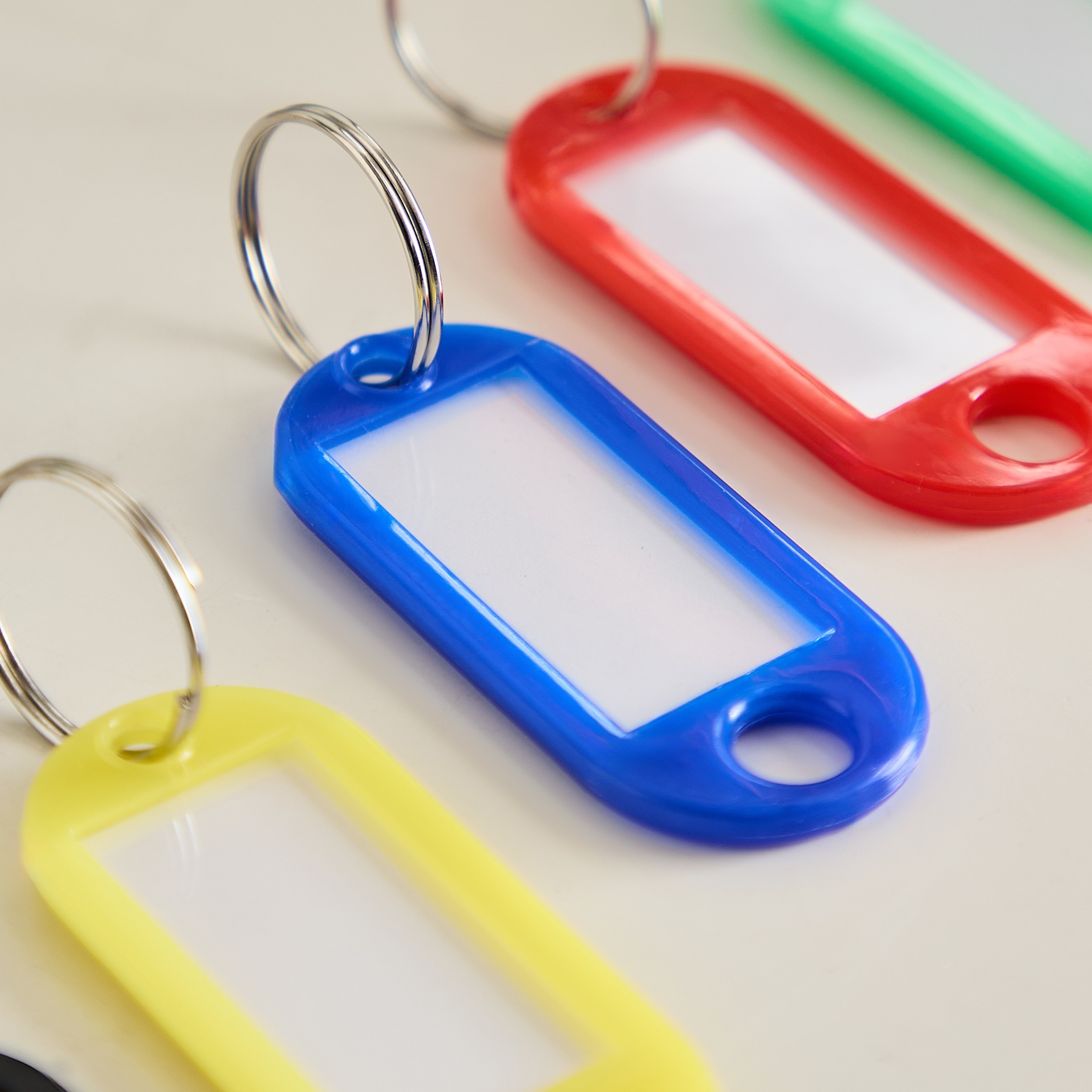 Umbra Flexible Key Tag - Set of 5-hbxdecorandfurnishings-homeaccessories-novelties-image-4