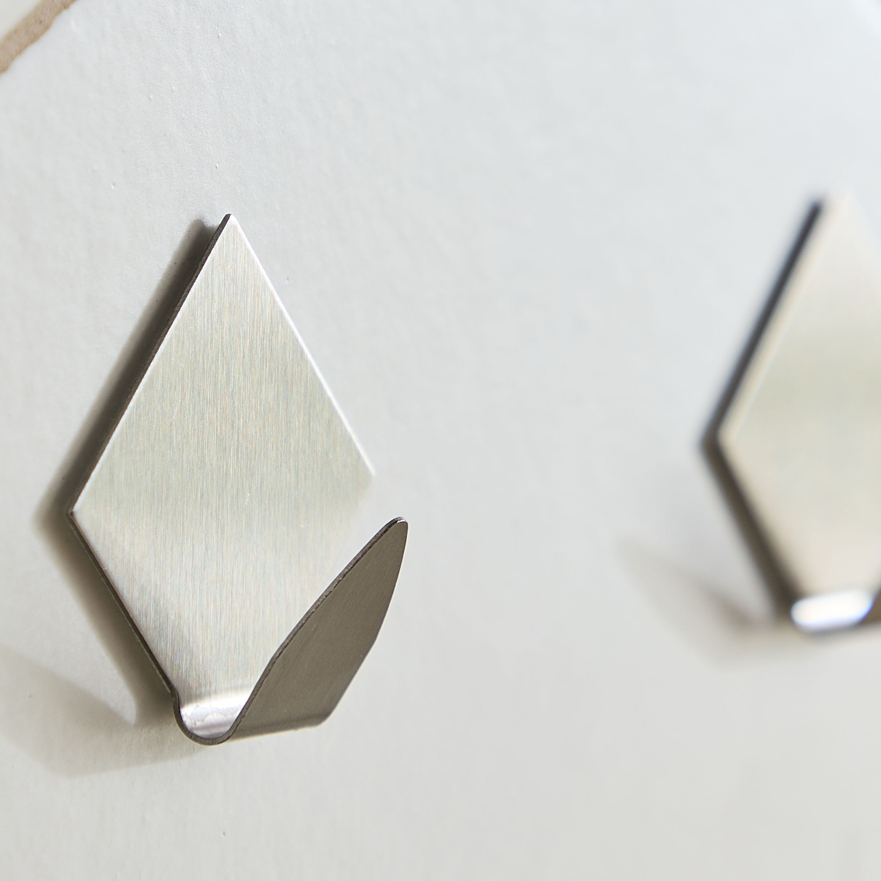 Umbra Diamond Medium Metal Hooks - Set of 2-hbxbathroom-bathaccessories-showercaddiesandwallhooks-image-2