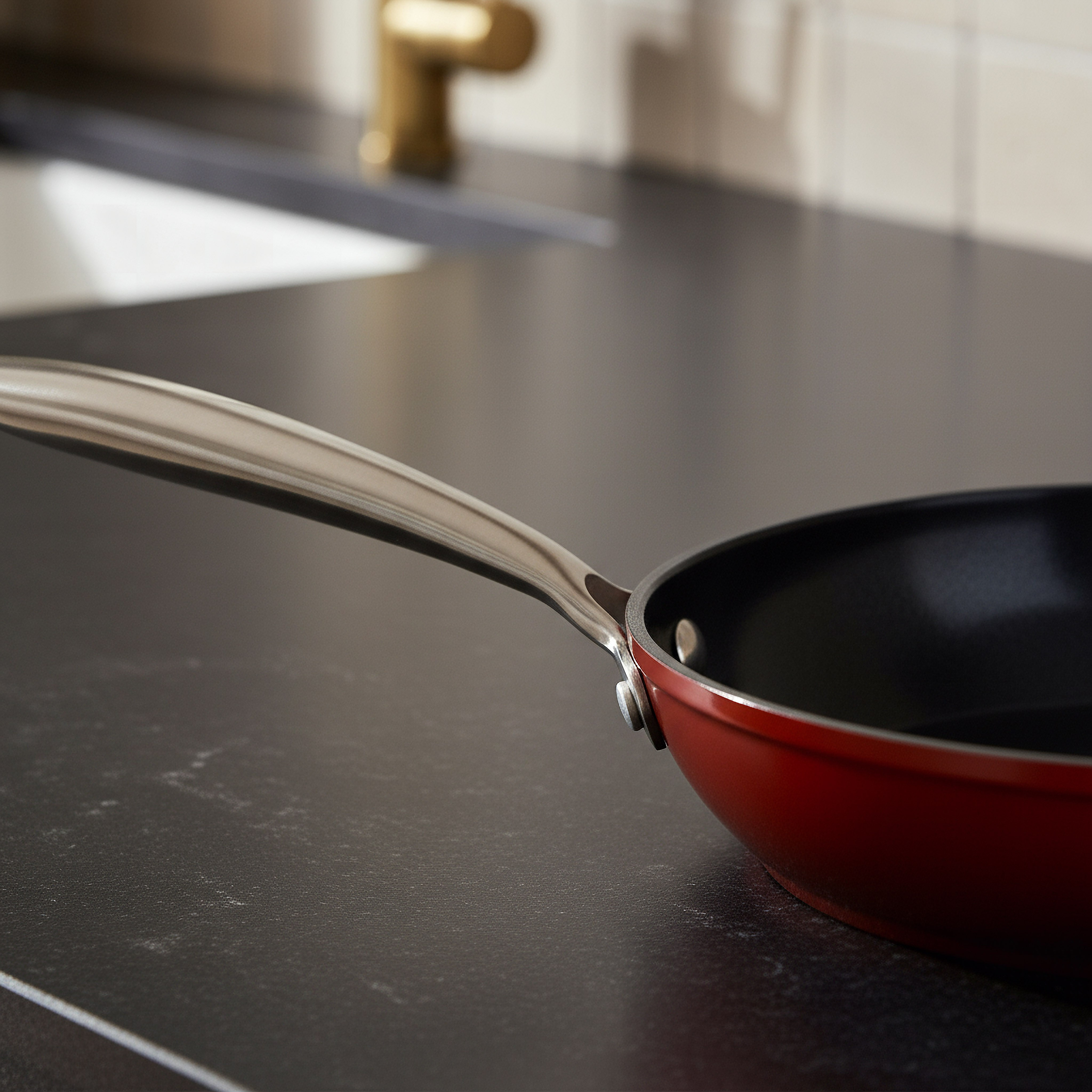 La Calda Cast Aluminium Induction Fry Pan - 20 cm-hbxhomeware-hbxkitchen-image-2