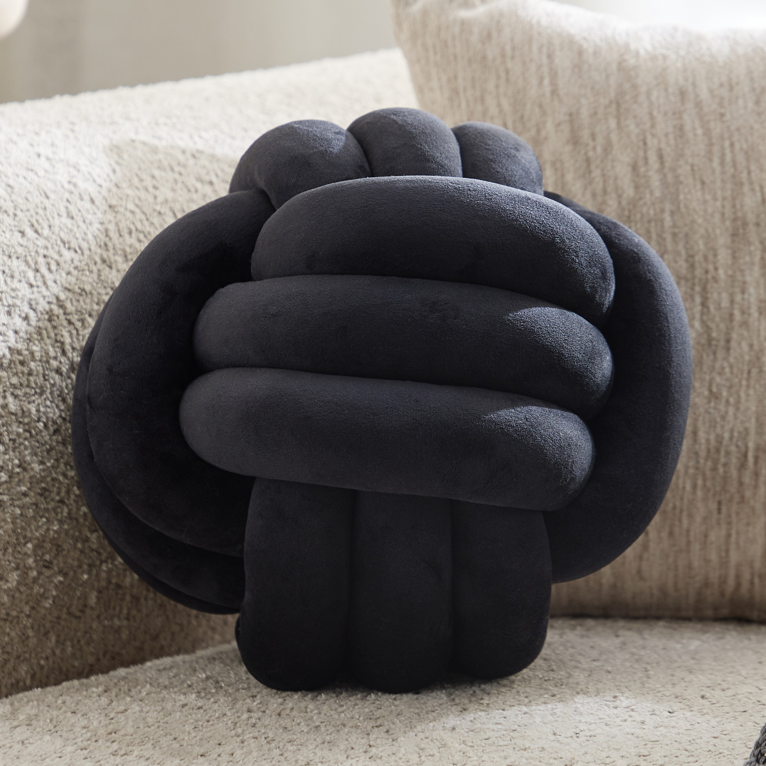 Cushy Loft Knot Cushion - 28 cm-hbxhomeware-hbxbedroom-image-1