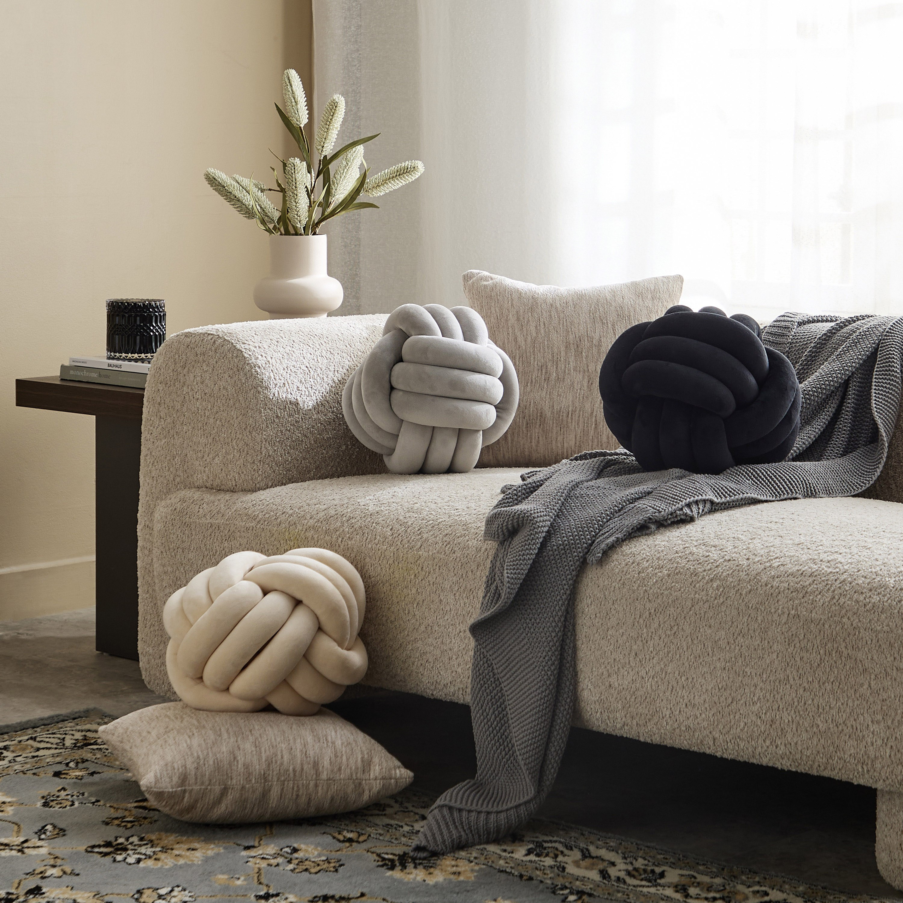 Cushy Loft Knot Cushion - 28 cm-hbxhomeware-hbxbedroom-image-3
