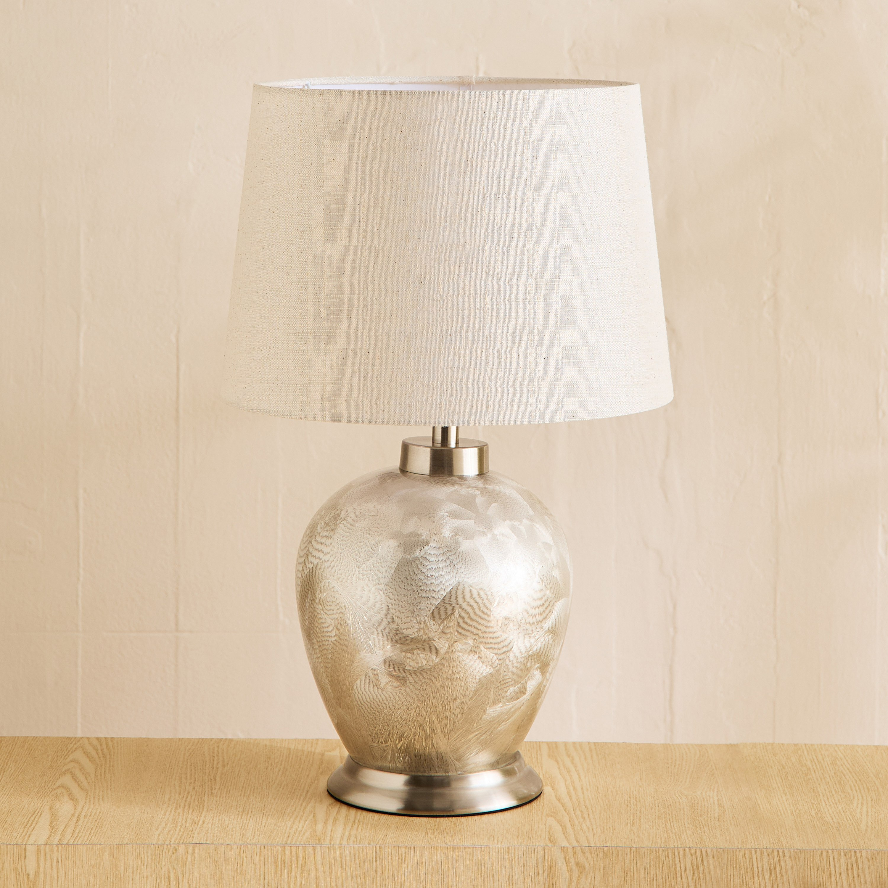 مصباح طاولة معدن وزجاج بغطاء كتان من بلايث - 33x51.5 سم-hbxlivingroom-lighting-tablelamps-image-1