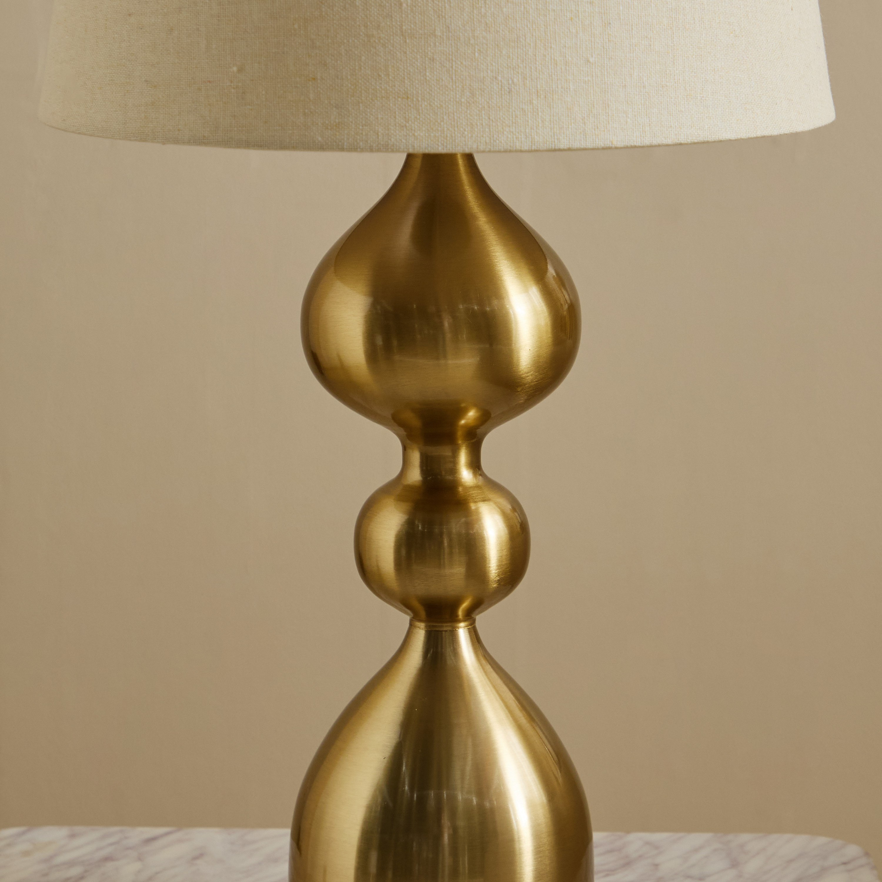 مصباح طاولة معدن متين مع غطاء كتان من بليث - 30x57 سم-hbxlivingroom-lighting-tablelamps-image-3