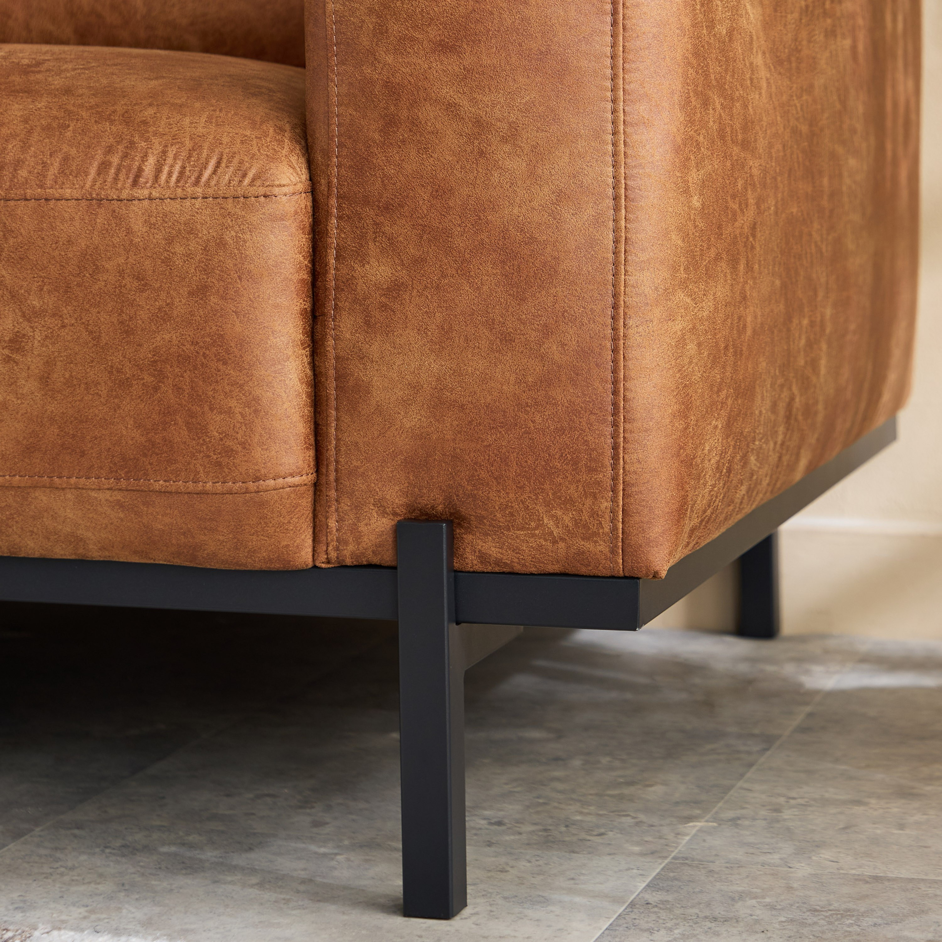 كنبة قماش 3 مقاعد من ميلازو-hbxlivingroom-sofasandarmchairs-sofas-image-7