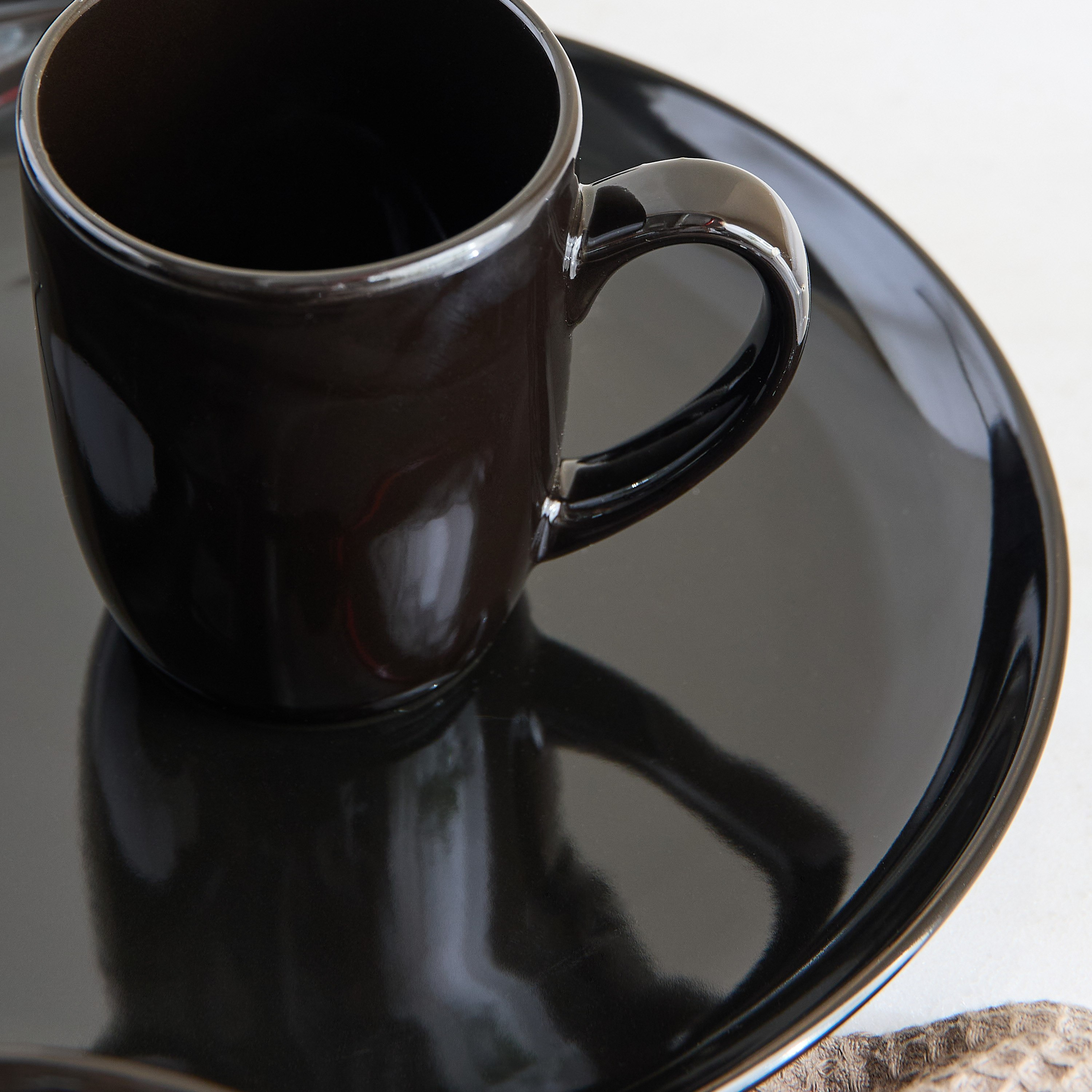 طقم عشاء 16 قطعة من إليجنزا - يخدم 4 أفراد-hbxdiningroom-tabletop-dinnersets-image-4